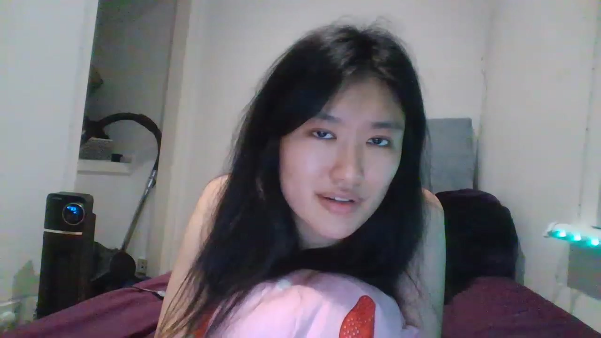 Gallery image thumbnail from Blazinazn420_'s myfreecams stream on, 03/01/2023, 03:50 image 18 of 20