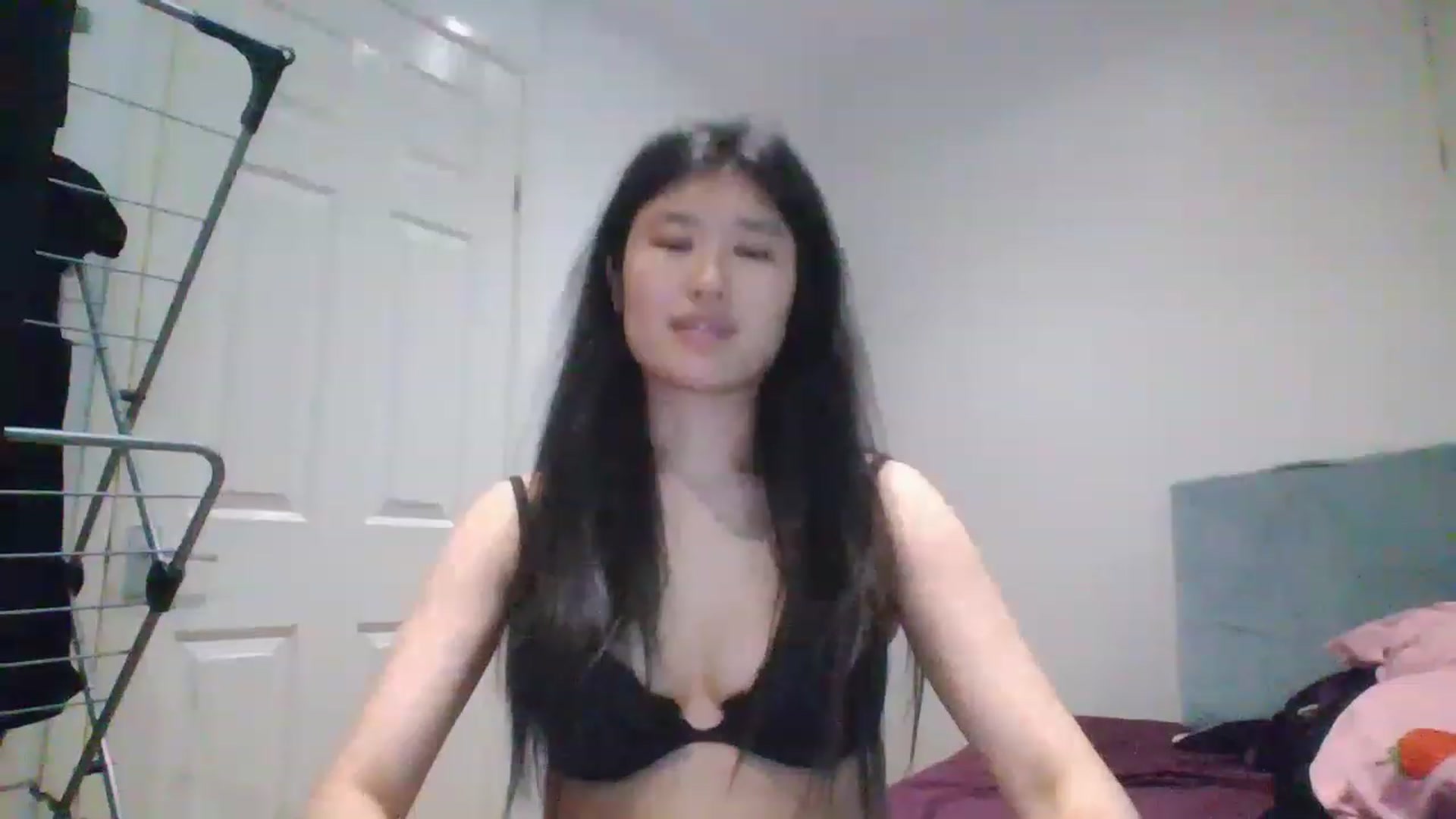 Gallery image thumbnail from Blazinazn420_'s myfreecams stream on, 03/01/2023, 05:03 image 19 of 20
