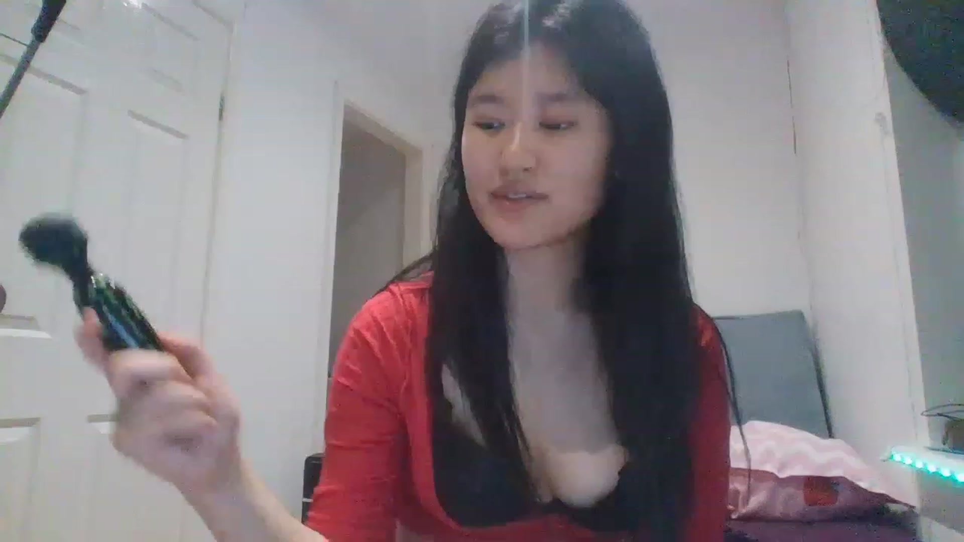 Gallery image thumbnail from Blazinazn420_'s myfreecams stream on, 03/02/2023, 19:04 image 19 of 20