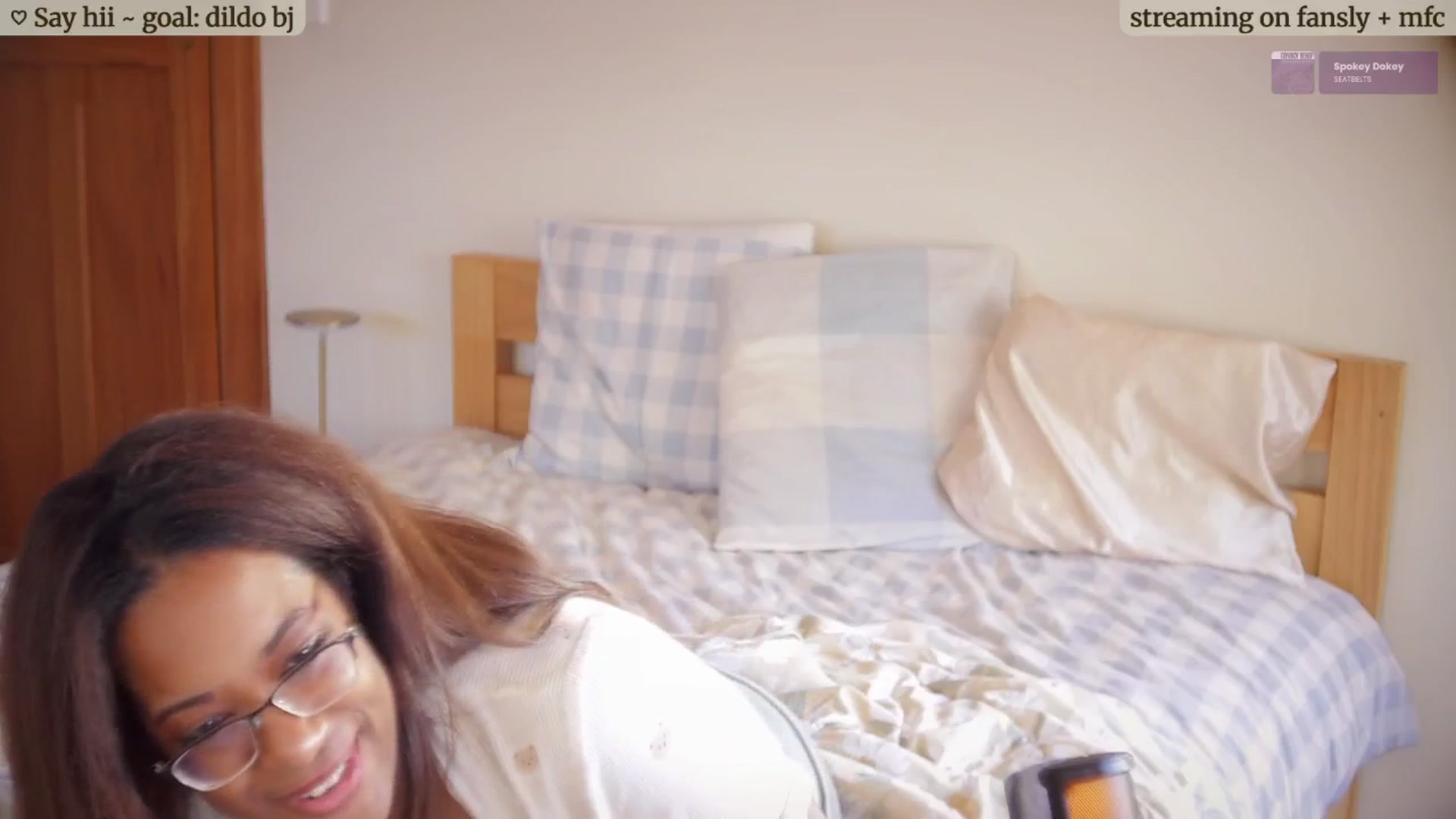 Gallery image thumbnail from BlessThisJess's myfreecams stream on, 05/03/2026, 01:11 image 6 of 20