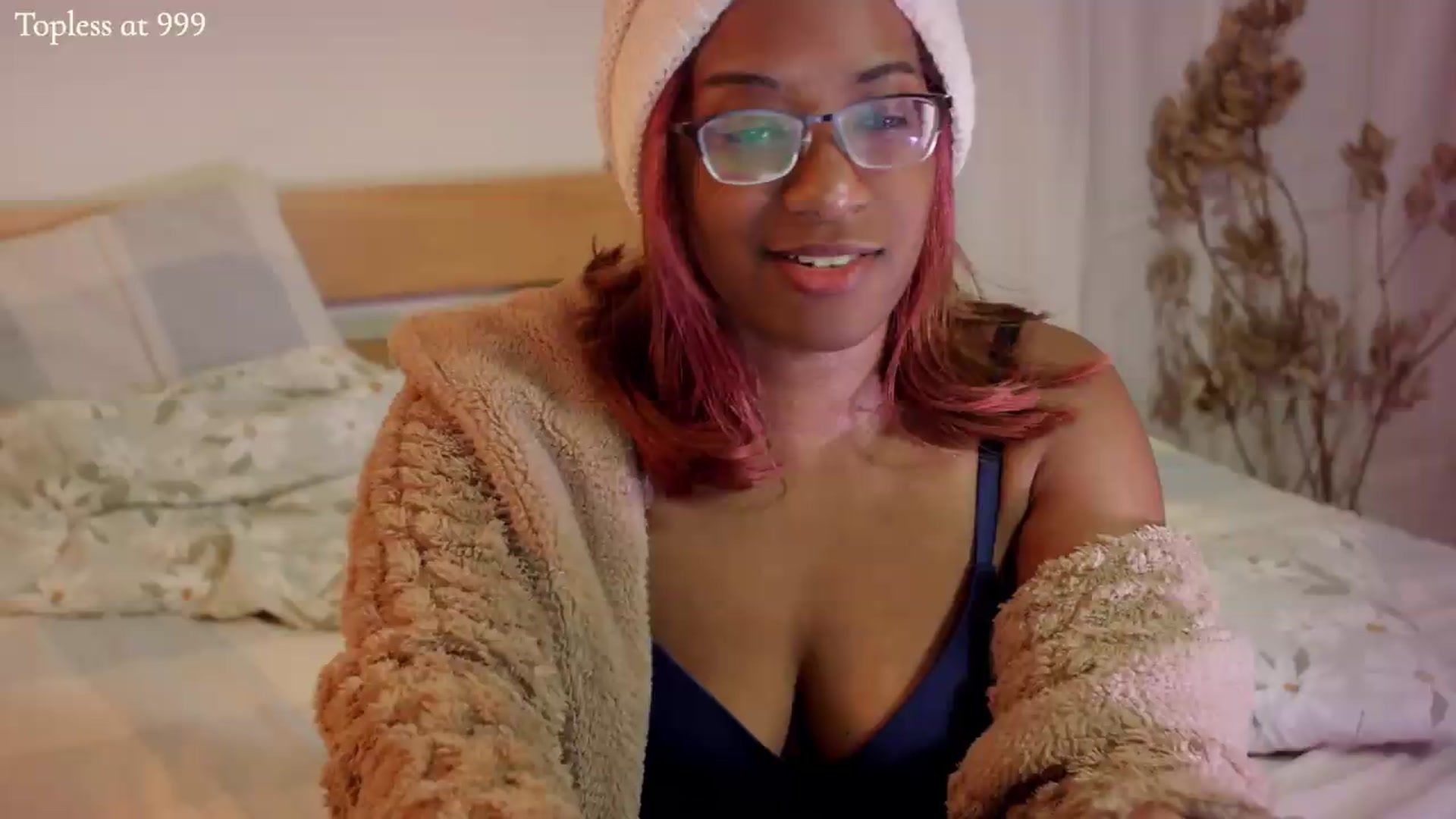 Gallery image thumbnail from BlessThisJess's myfreecams stream on, 08/06/2026, 08:47 image 9 of 20