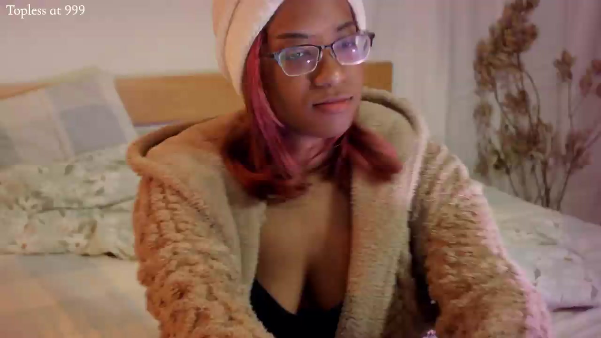 Gallery image thumbnail from BlessThisJess's myfreecams stream on, 08/06/2026, 08:47 image 4 of 20