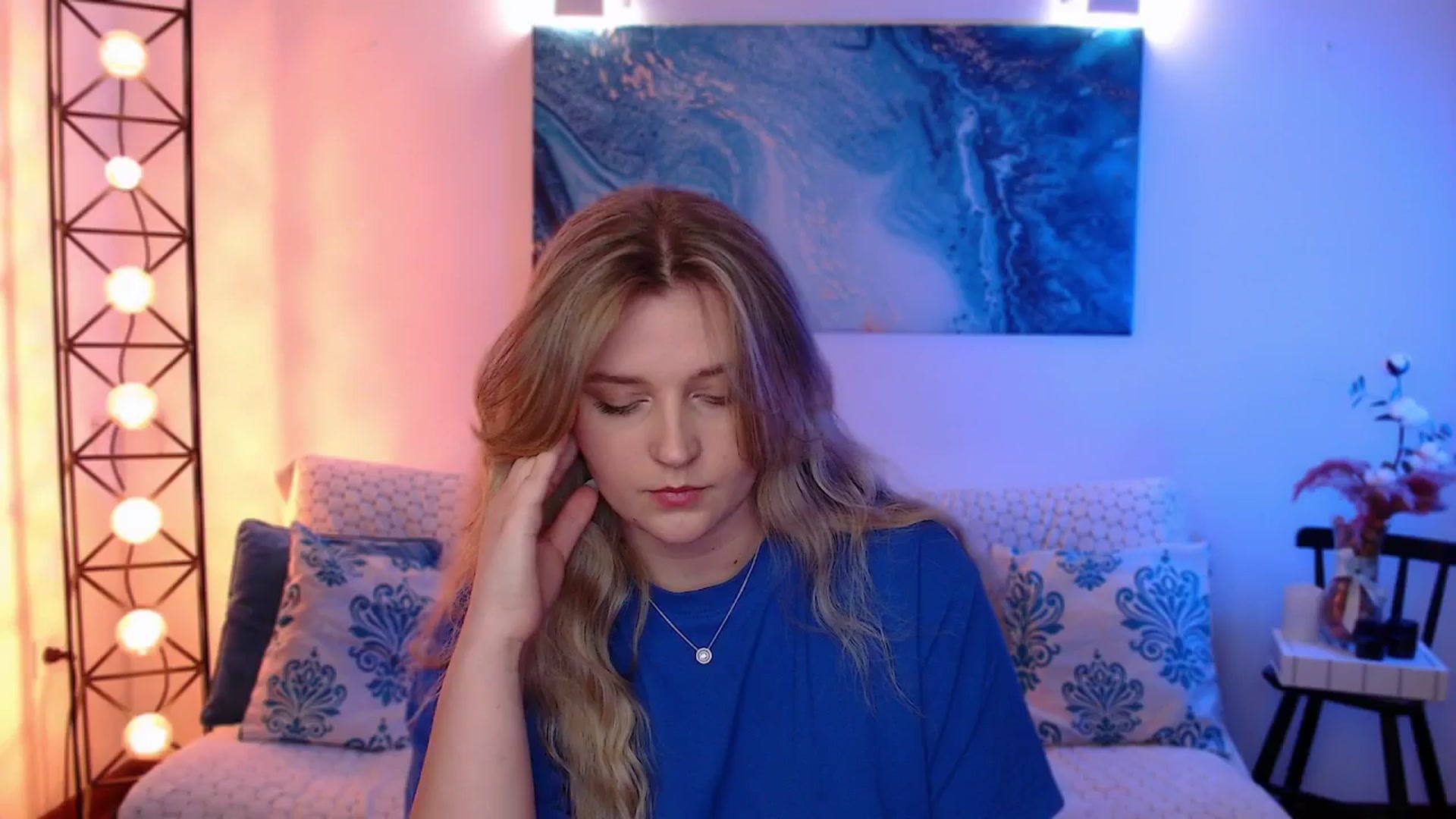 Gallery image thumbnail from Bless_Ass's myfreecams stream on, 09/27/2025, 13:13 image 18 of 20