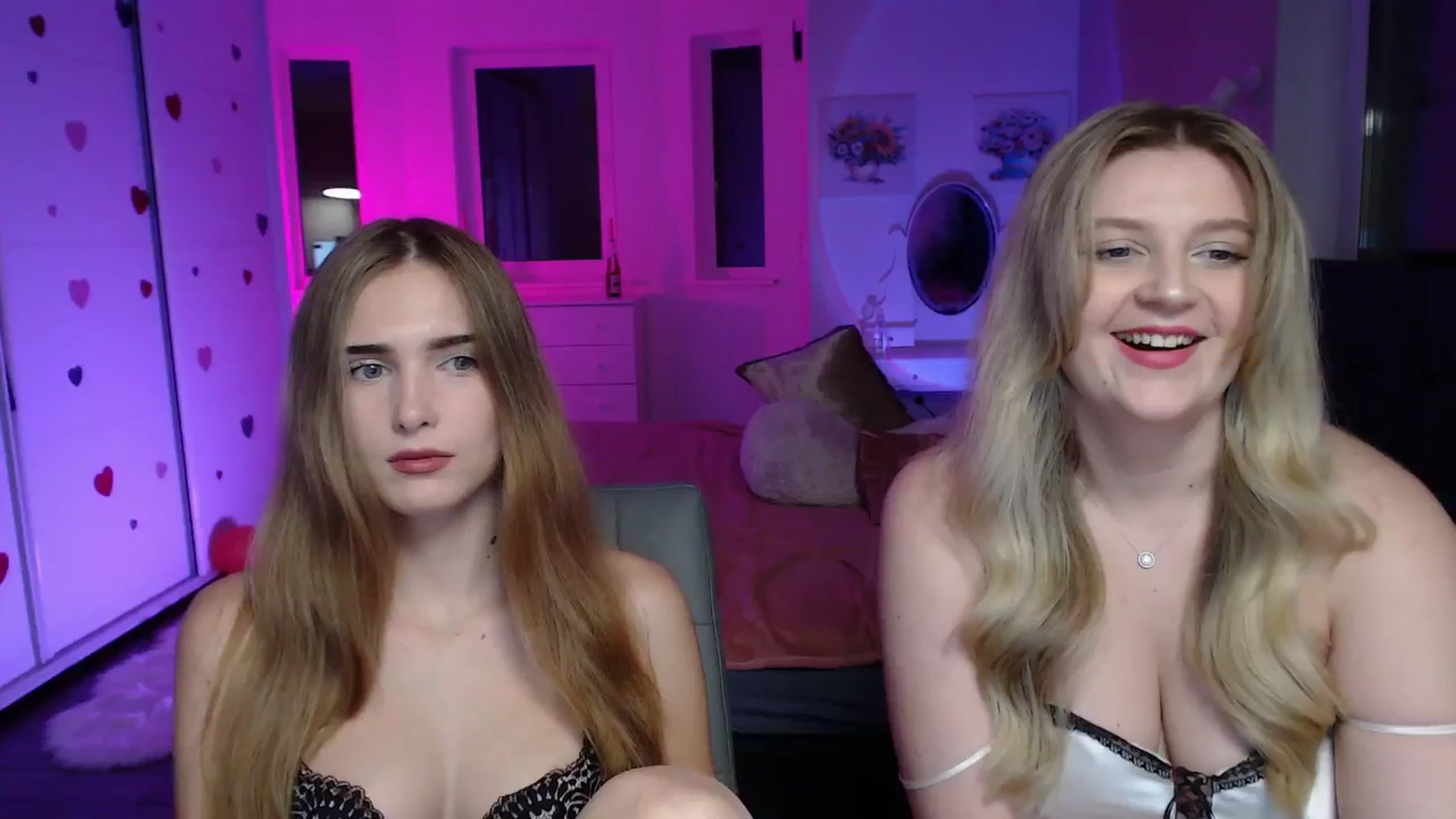 Gallery image thumbnail from Bless_Ass's myfreecams stream on, 10/12/2025, 14:39 image 18 of 20