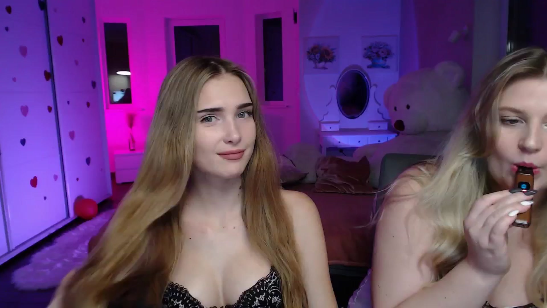 Gallery image thumbnail from Bless_Ass's myfreecams stream on, 10/12/2025, 15:41 image 4 of 20