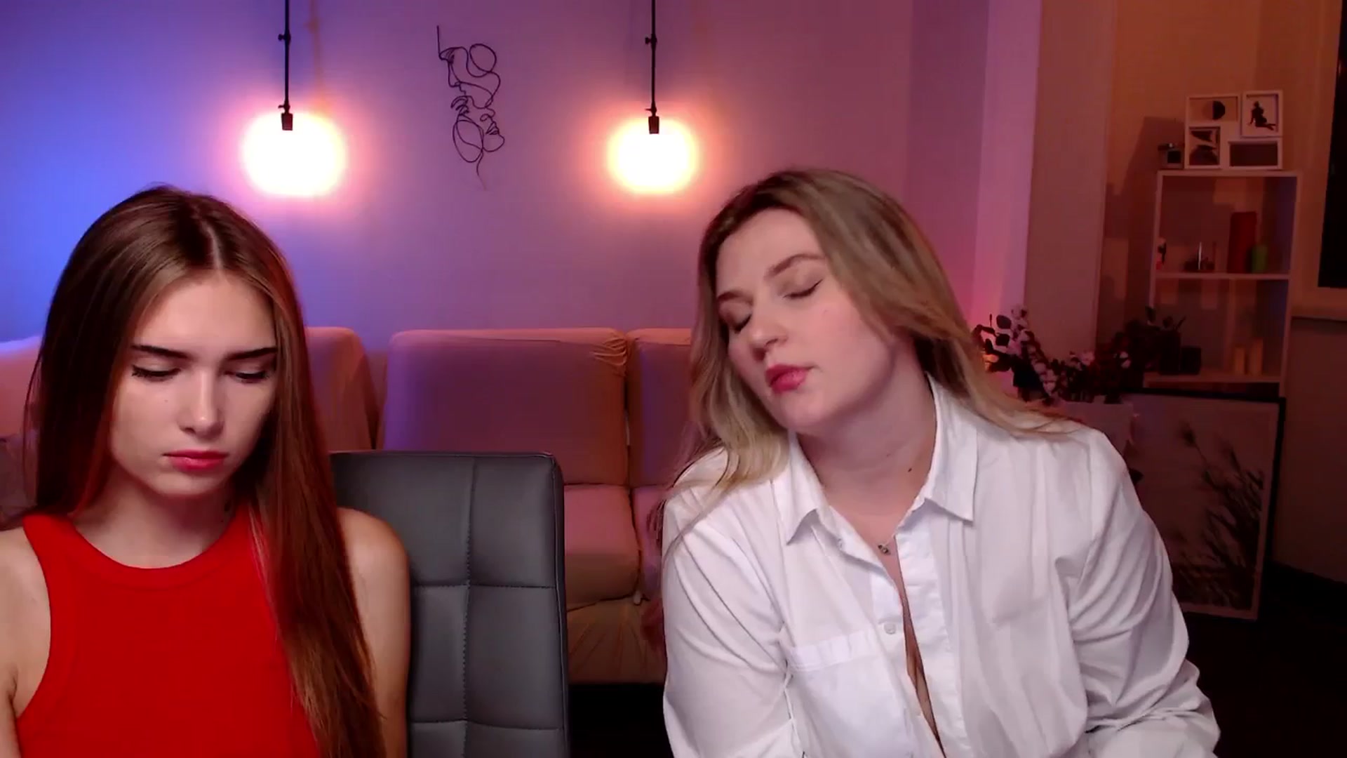 Gallery image thumbnail from Bless_Ass's myfreecams stream on, 10/18/2025, 14:05 image 9 of 20