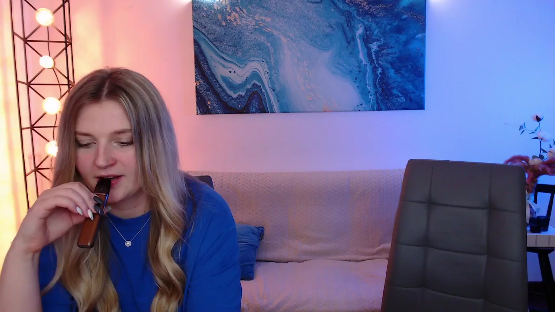 Gallery image thumbnail from Bless_Ass's myfreecams stream on, 10/22/2025, 17:03 image 10 of 20