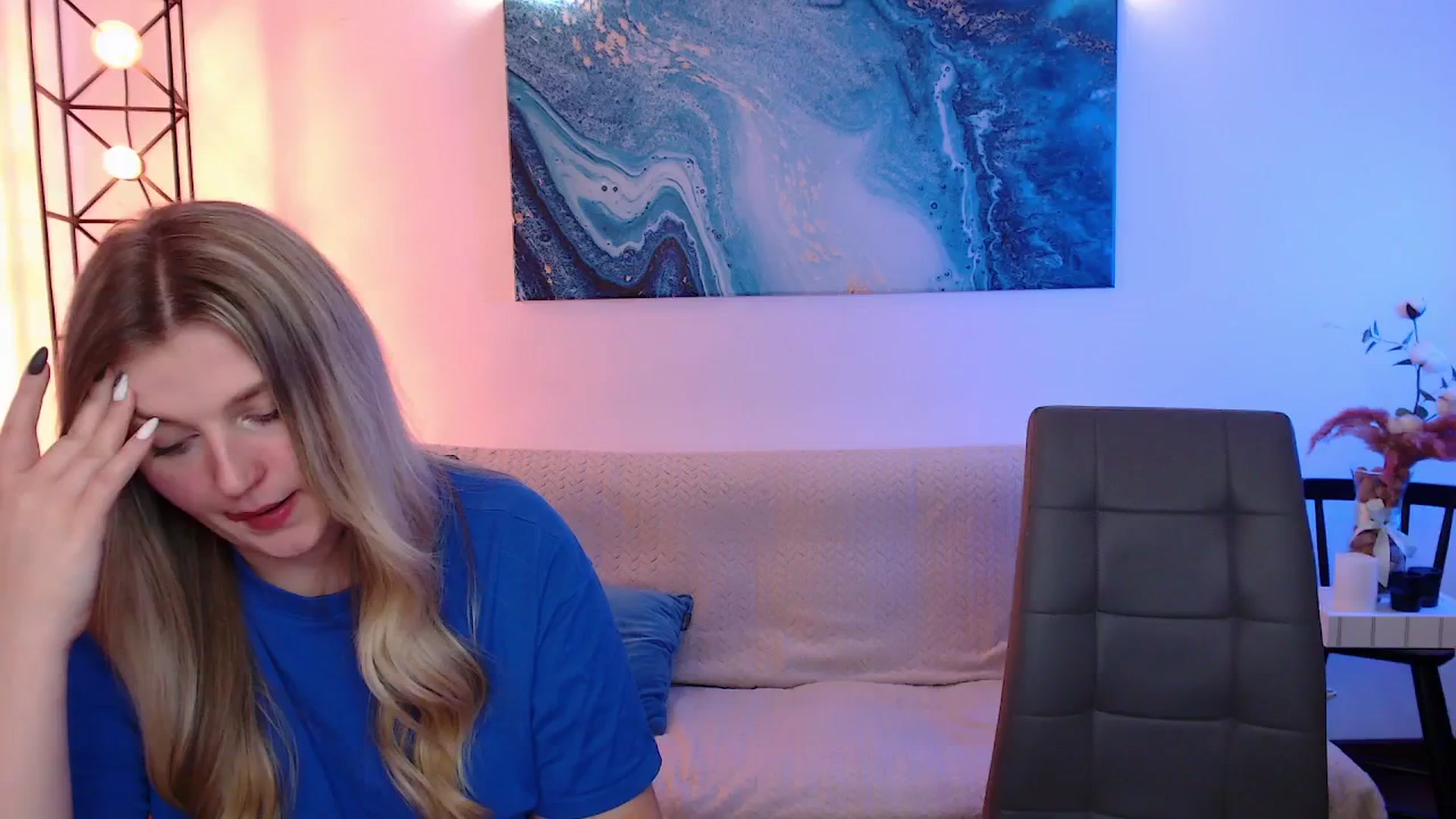Gallery image thumbnail from Bless_Ass's myfreecams stream on, 10/22/2025, 17:03 image 7 of 20