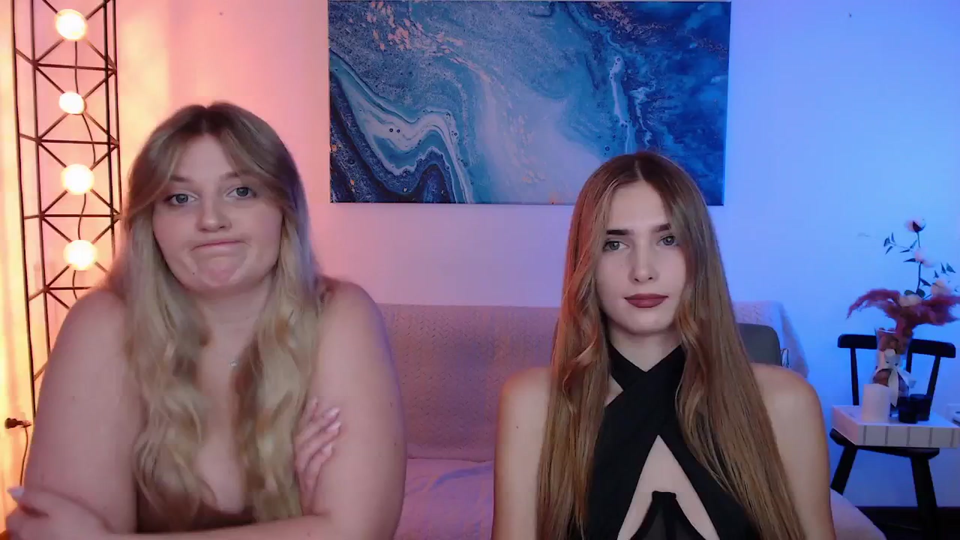 Gallery image thumbnail from Bless_Ass's myfreecams stream on, 10/26/2025, 16:21 image 16 of 20