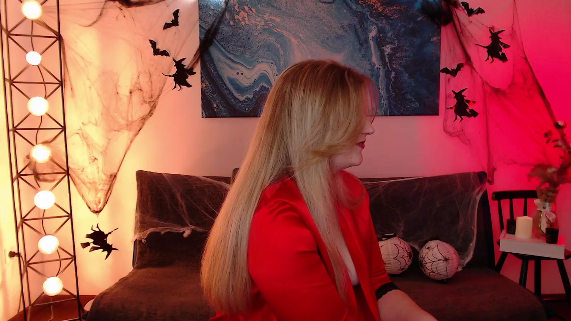 Gallery image thumbnail from Bless_Ass's myfreecams stream on, 11/03/2025, 12:17 image 2 of 20