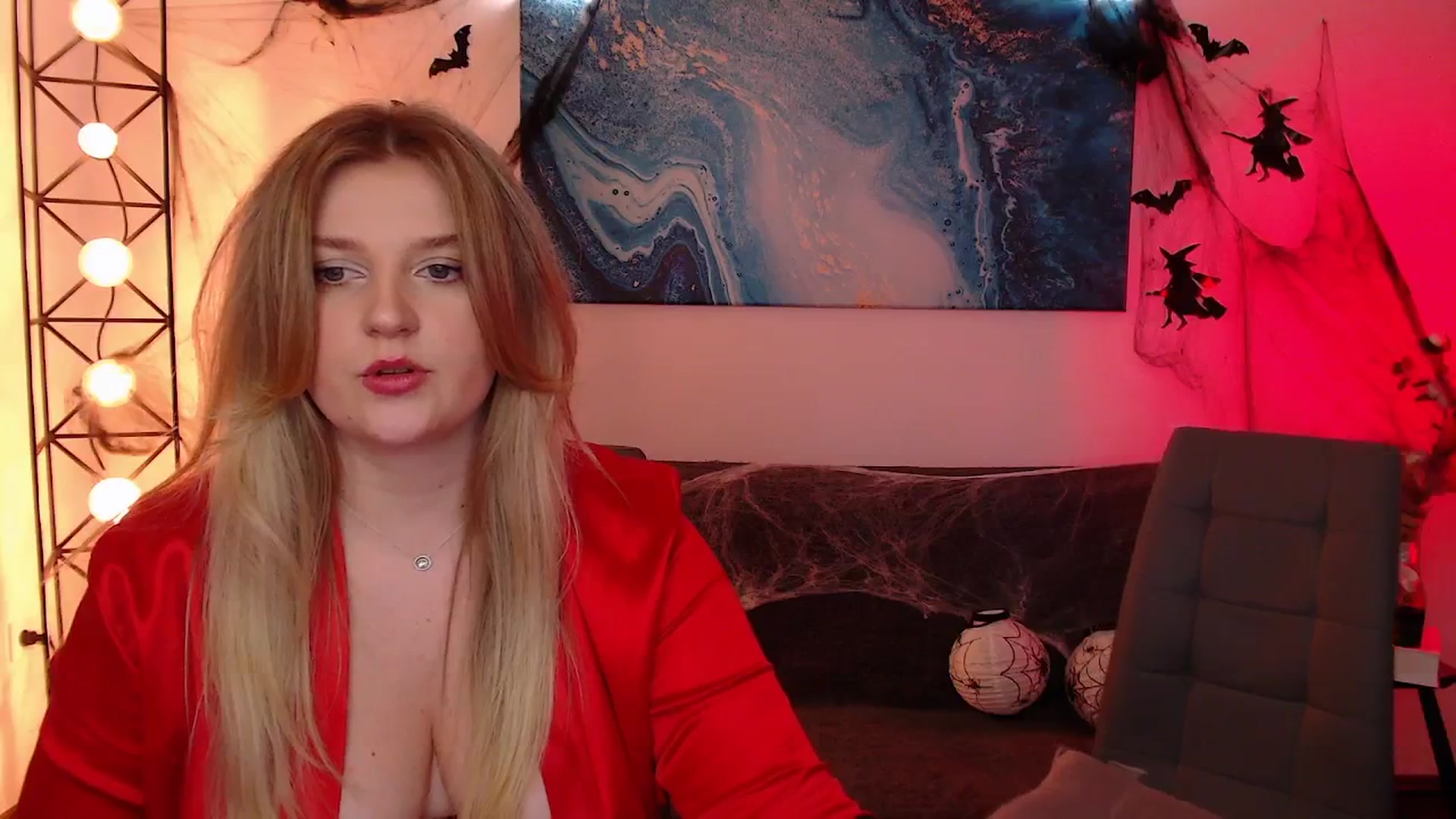 Gallery image thumbnail from Bless_Ass's myfreecams stream on, 11/03/2025, 15:56 image 17 of 20
