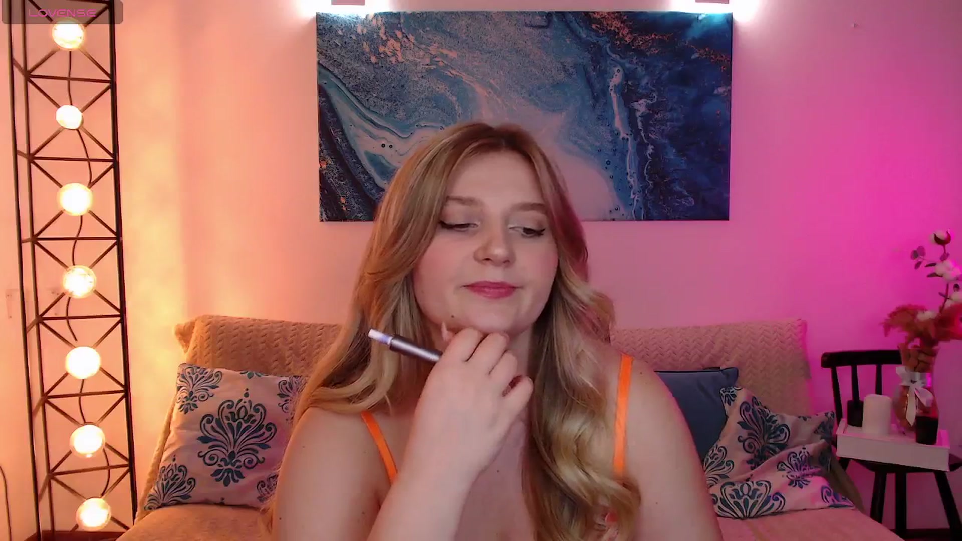 Gallery image thumbnail from Bless_Ass's myfreecams stream on, 11/07/2025, 16:08 image 3 of 20