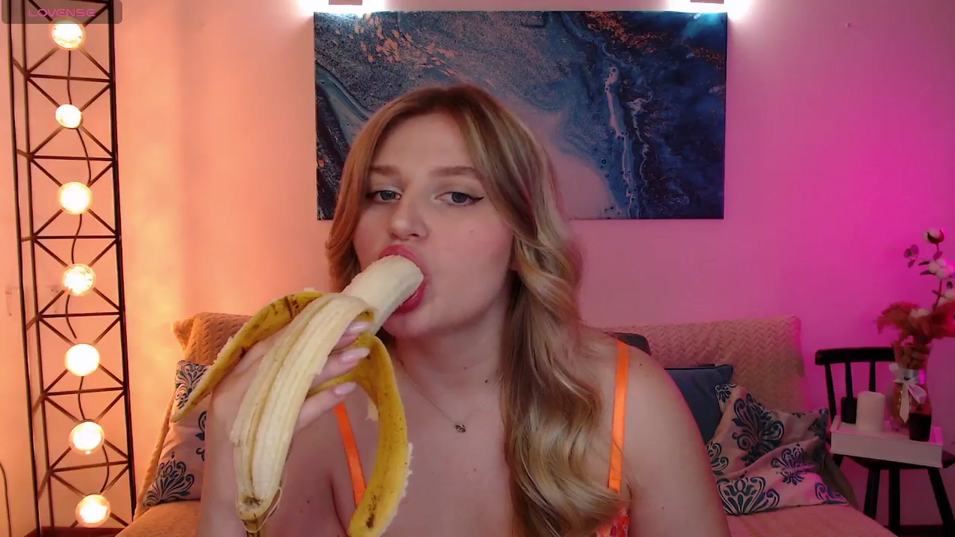 Gallery image thumbnail from Bless_Ass's myfreecams stream on, 11/07/2025, 16:08 image 6 of 20