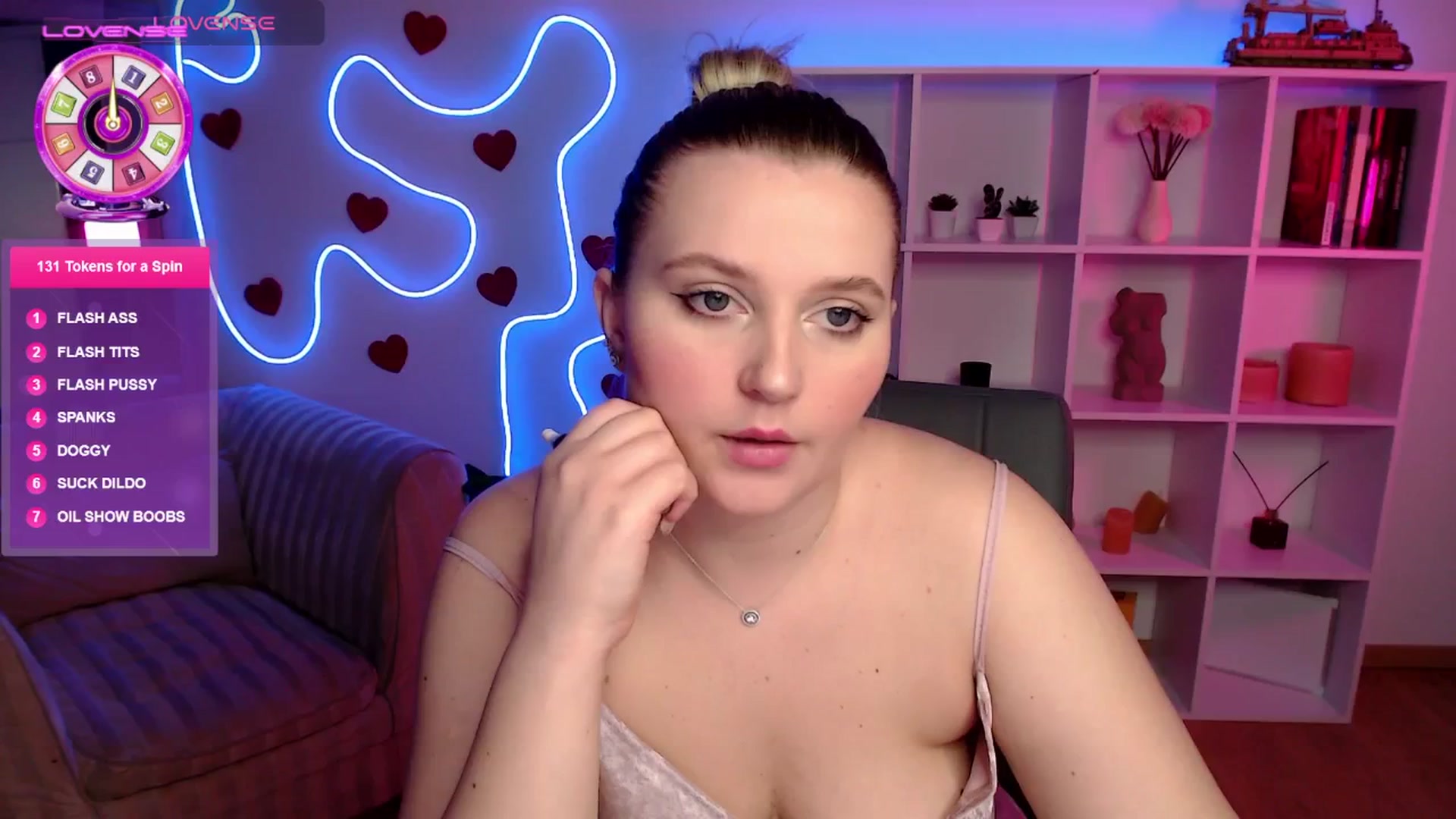 Gallery image thumbnail from Bless_Ass's myfreecams stream on, 11/09/2025, 11:50 image 12 of 20