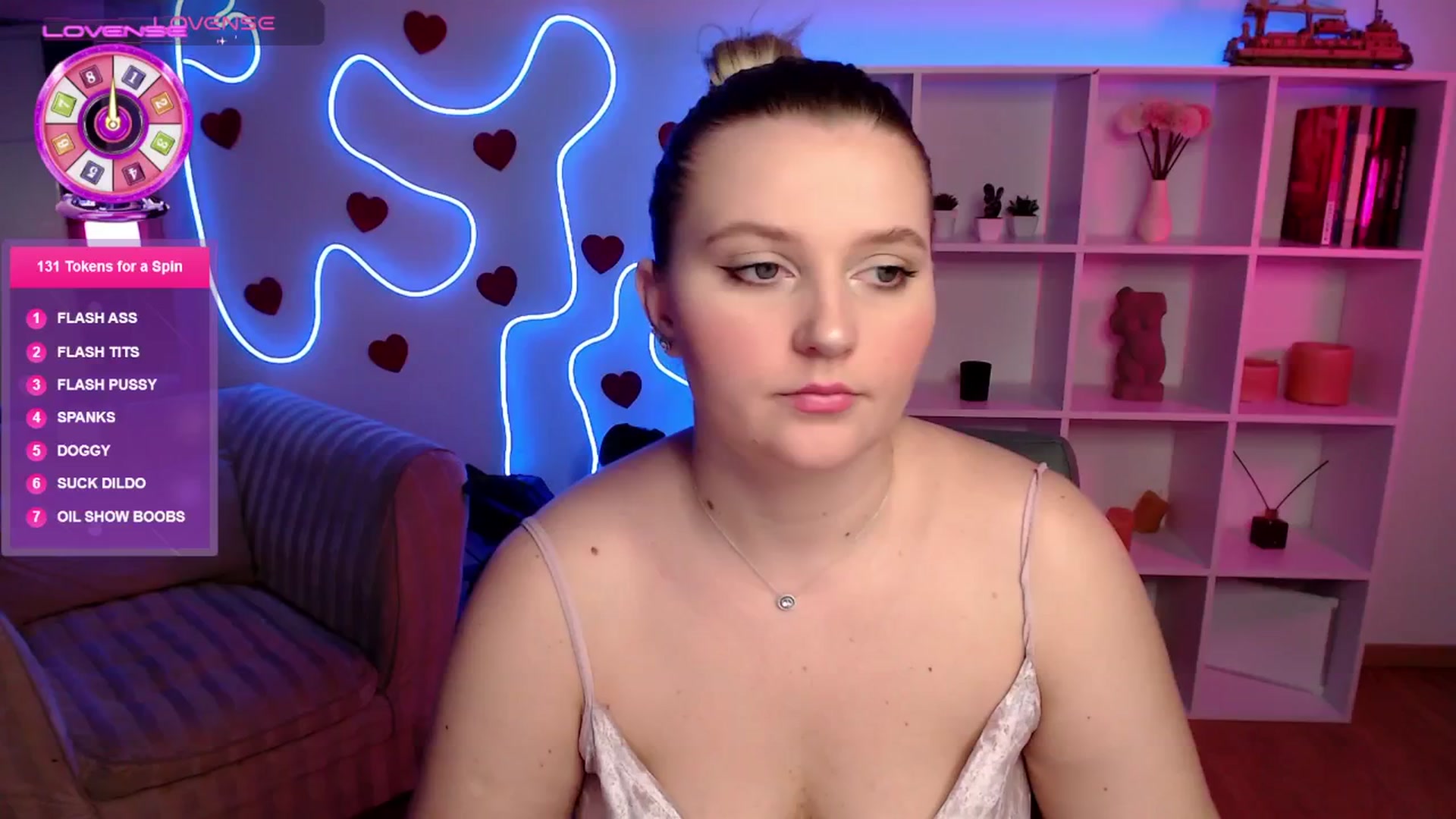 Gallery image thumbnail from Bless_Ass's myfreecams stream on, 11/09/2025, 11:50 image 16 of 20