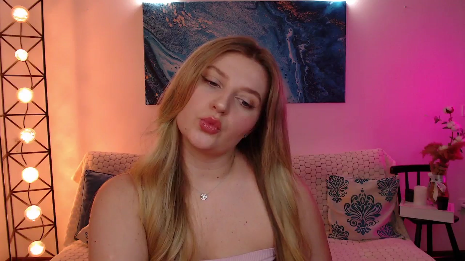 Gallery image thumbnail from Bless_Ass's myfreecams stream on, 11/21/2025, 11:04 image 14 of 20