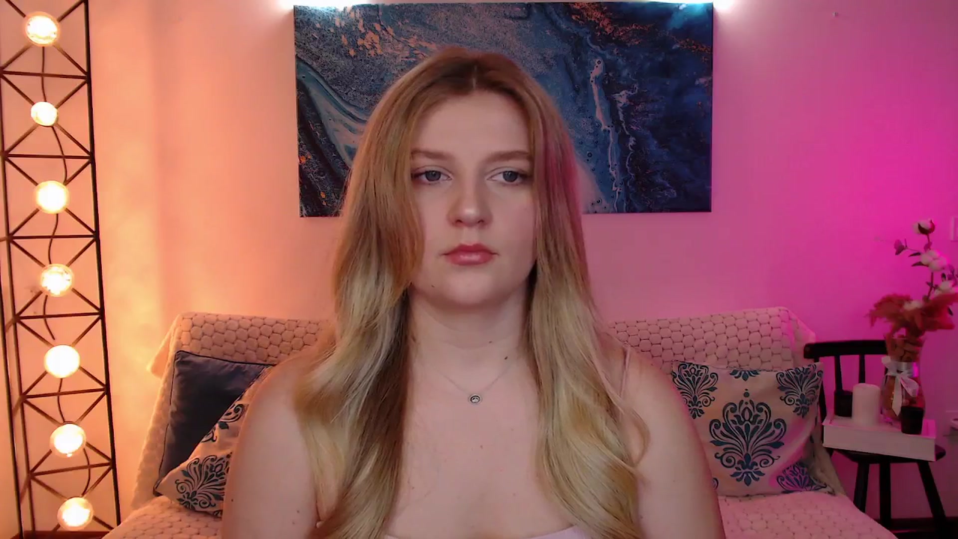 Gallery image thumbnail from Bless_Ass's myfreecams stream on, 11/21/2025, 11:04 image 18 of 20