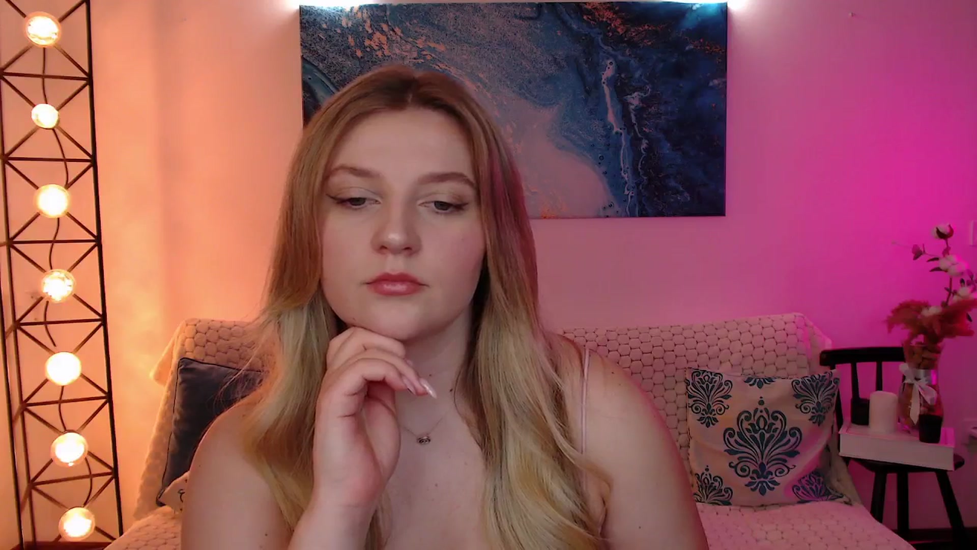 Gallery image thumbnail from Bless_Ass's myfreecams stream on, 11/21/2025, 11:04 image 19 of 20