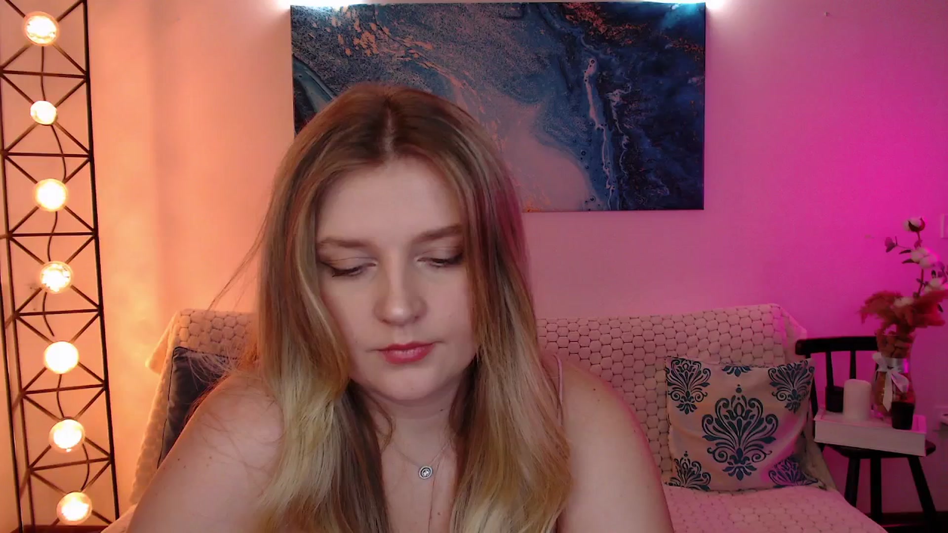 Gallery image thumbnail from Bless_Ass's myfreecams stream on, 11/21/2025, 12:28 image 1 of 20