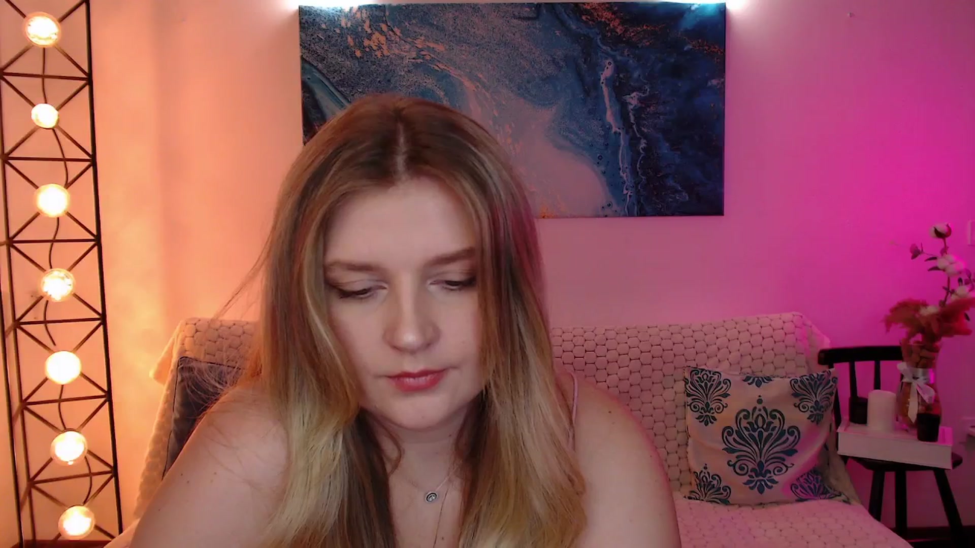 Gallery image thumbnail from Bless_Ass's myfreecams stream on, 11/21/2025, 12:28 image 3 of 20