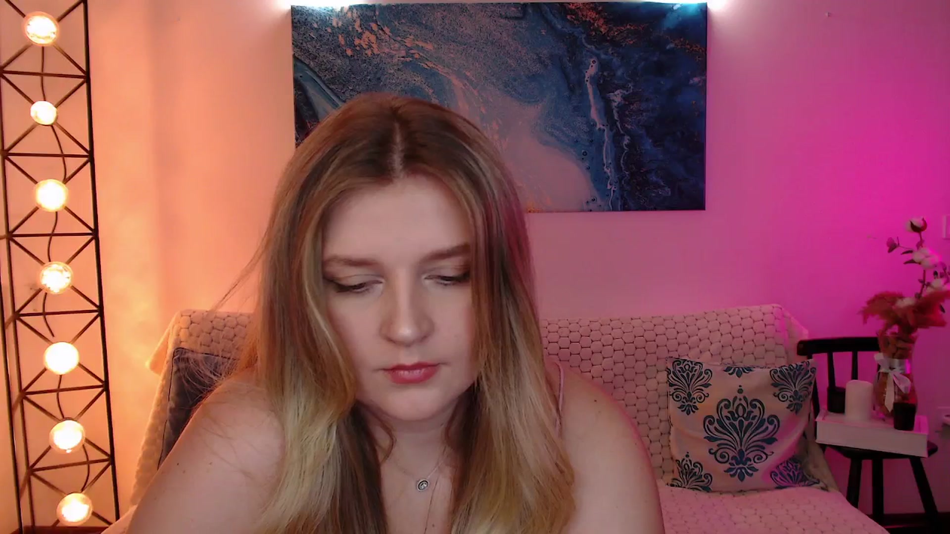 Gallery image thumbnail from Bless_Ass's myfreecams stream on, 11/21/2025, 12:28 image 4 of 20
