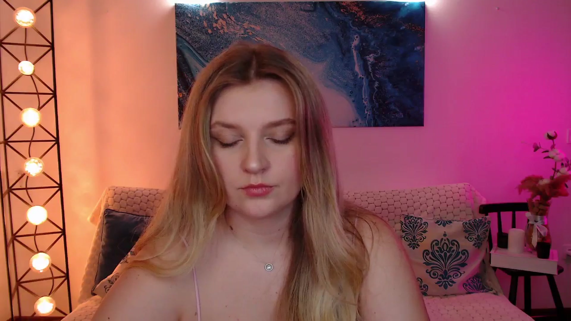 Gallery image thumbnail from Bless_Ass's myfreecams stream on, 11/21/2025, 12:48 image 10 of 20