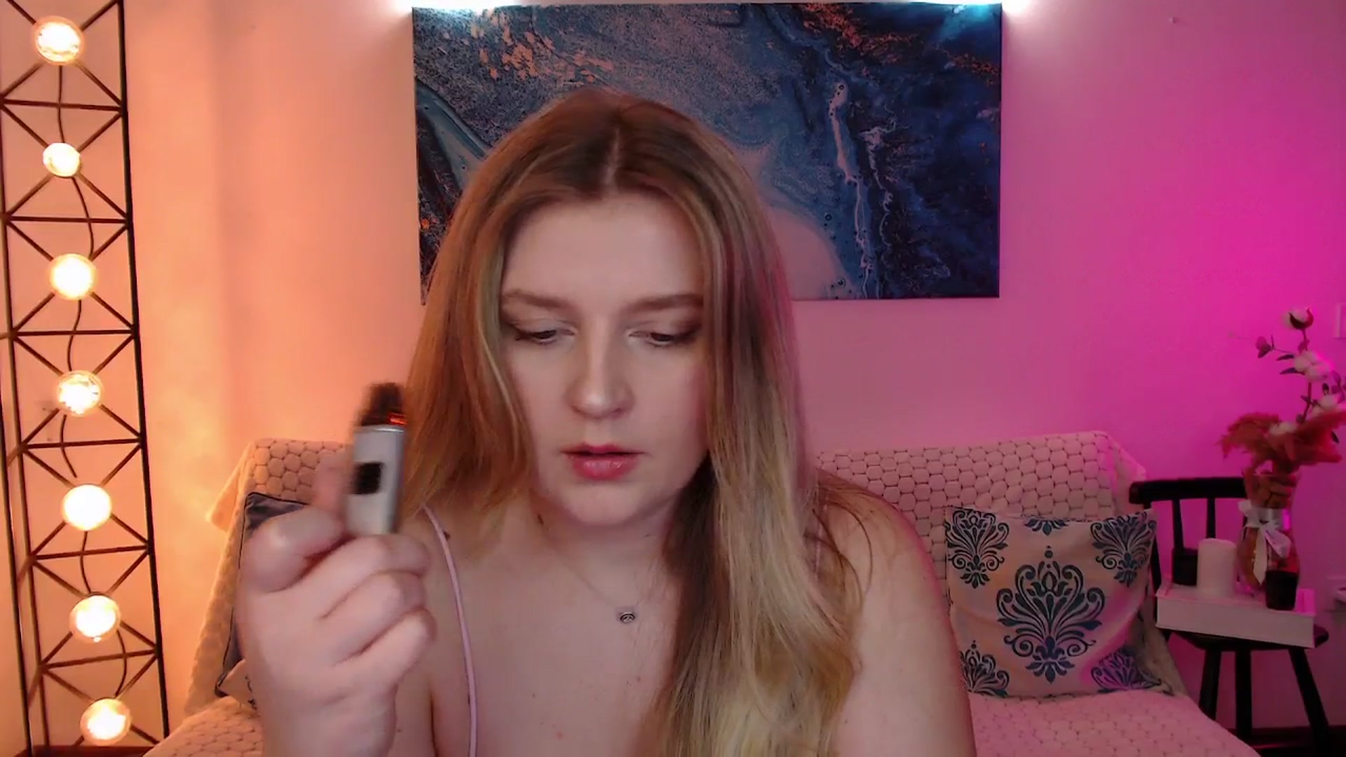Gallery image thumbnail from Bless_Ass's myfreecams stream on, 11/21/2025, 12:48 image 13 of 20