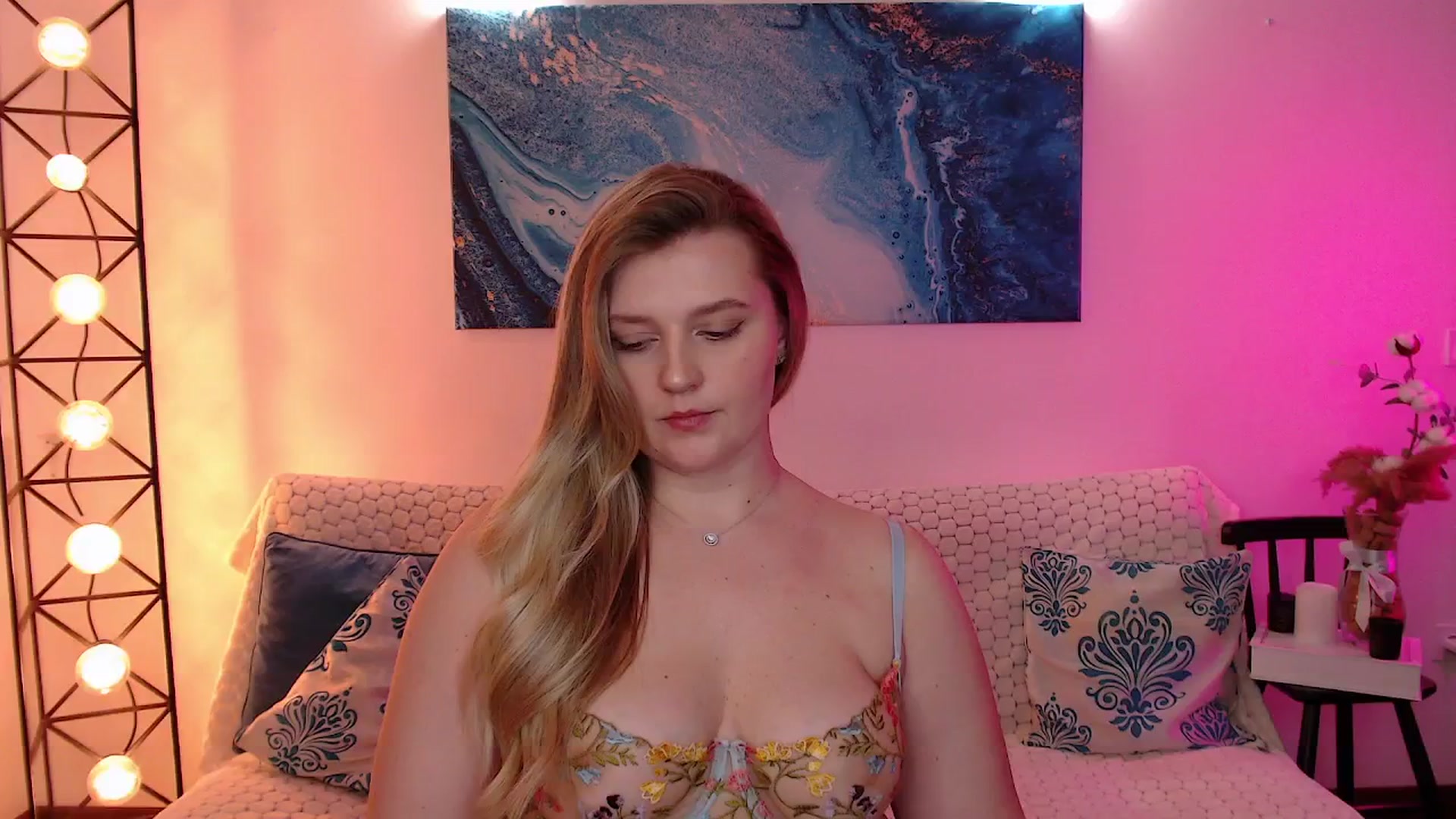 Gallery image thumbnail from Bless_Ass's myfreecams stream on, 11/21/2025, 17:27 image 11 of 20