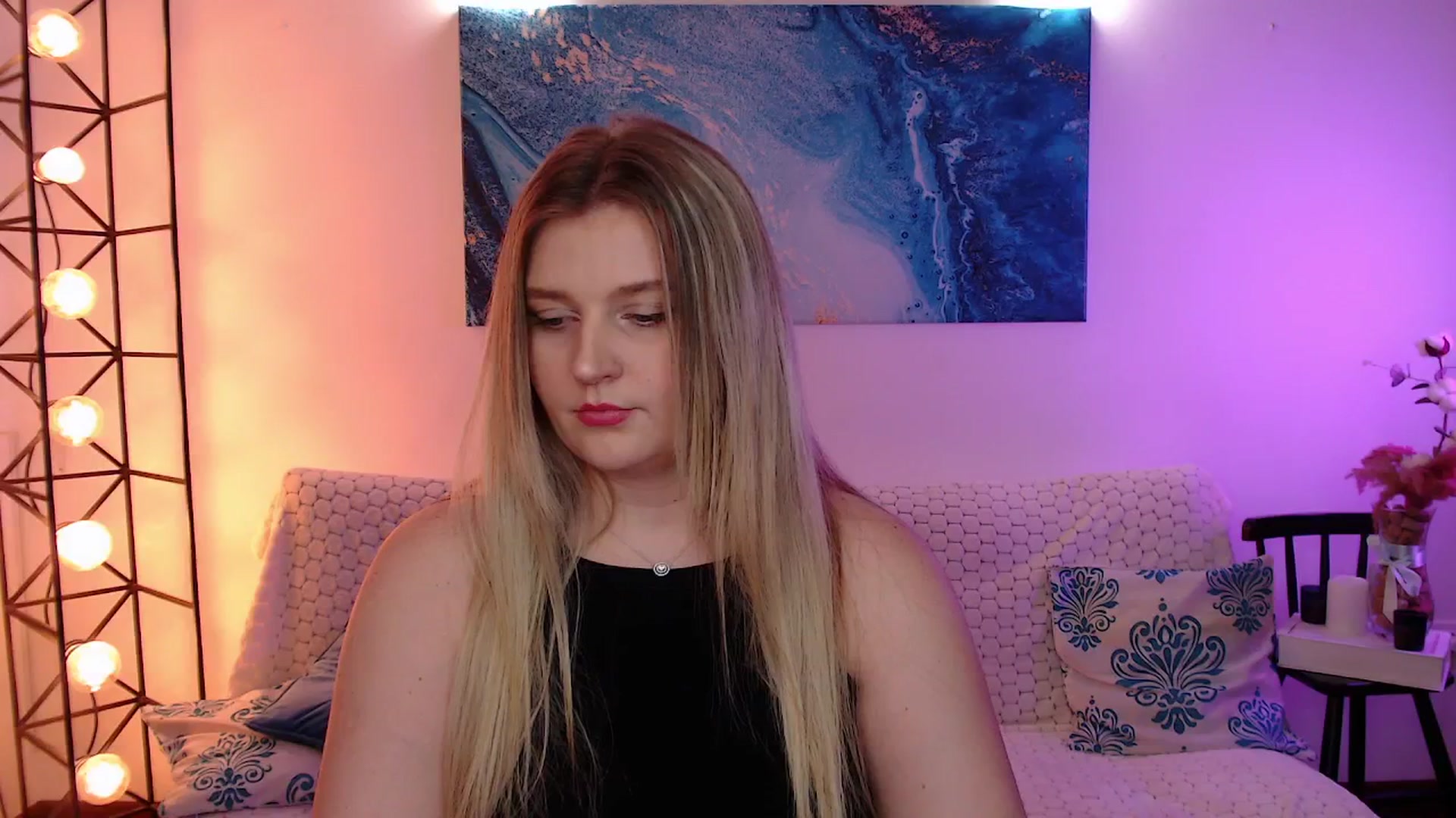 Gallery image thumbnail from Bless_Ass's myfreecams stream on, 11/30/2025, 15:28 image 20 of 20
