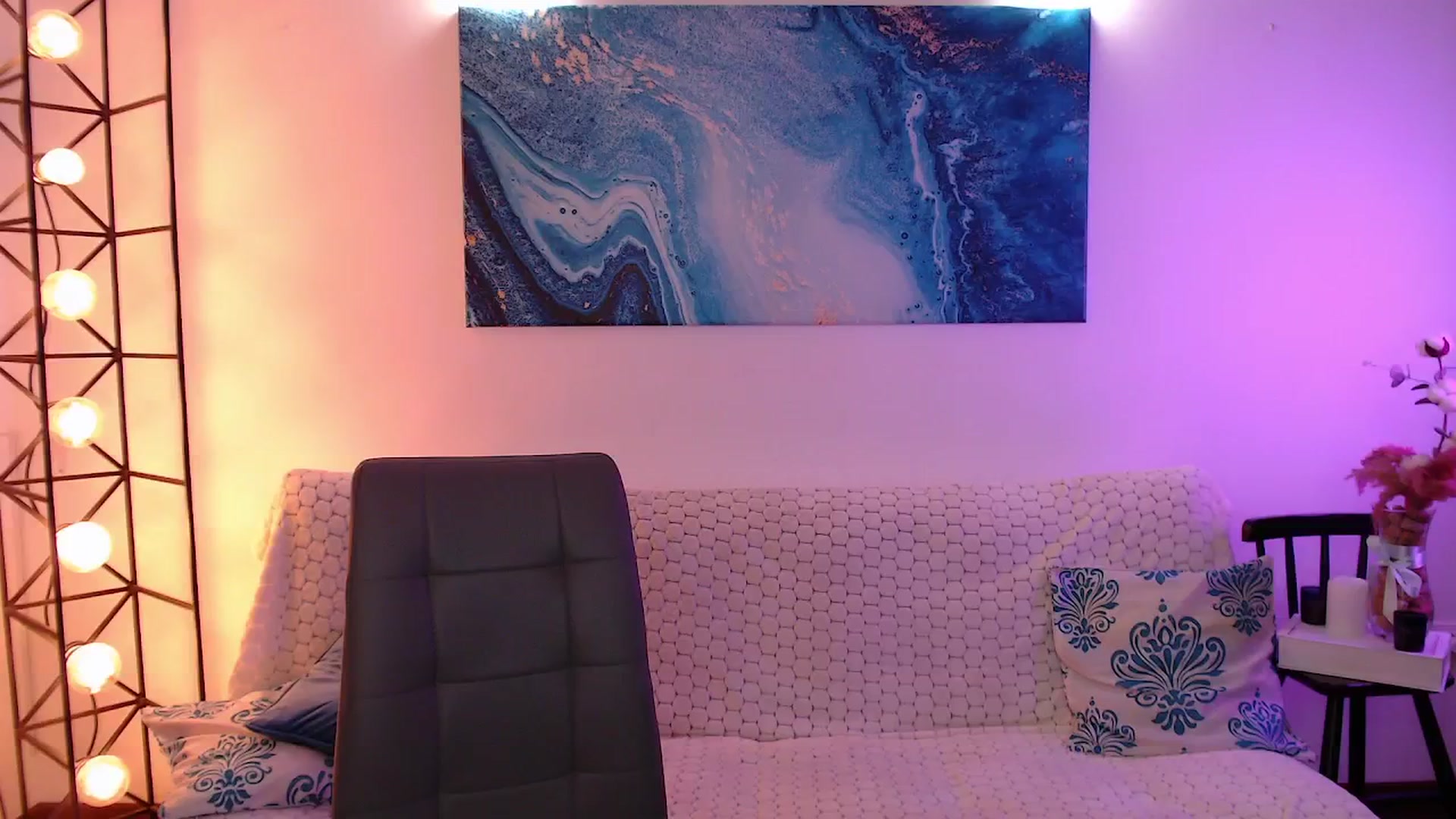 Gallery image thumbnail from Bless_Ass's myfreecams stream on, 11/30/2025, 17:19 image 1 of 20