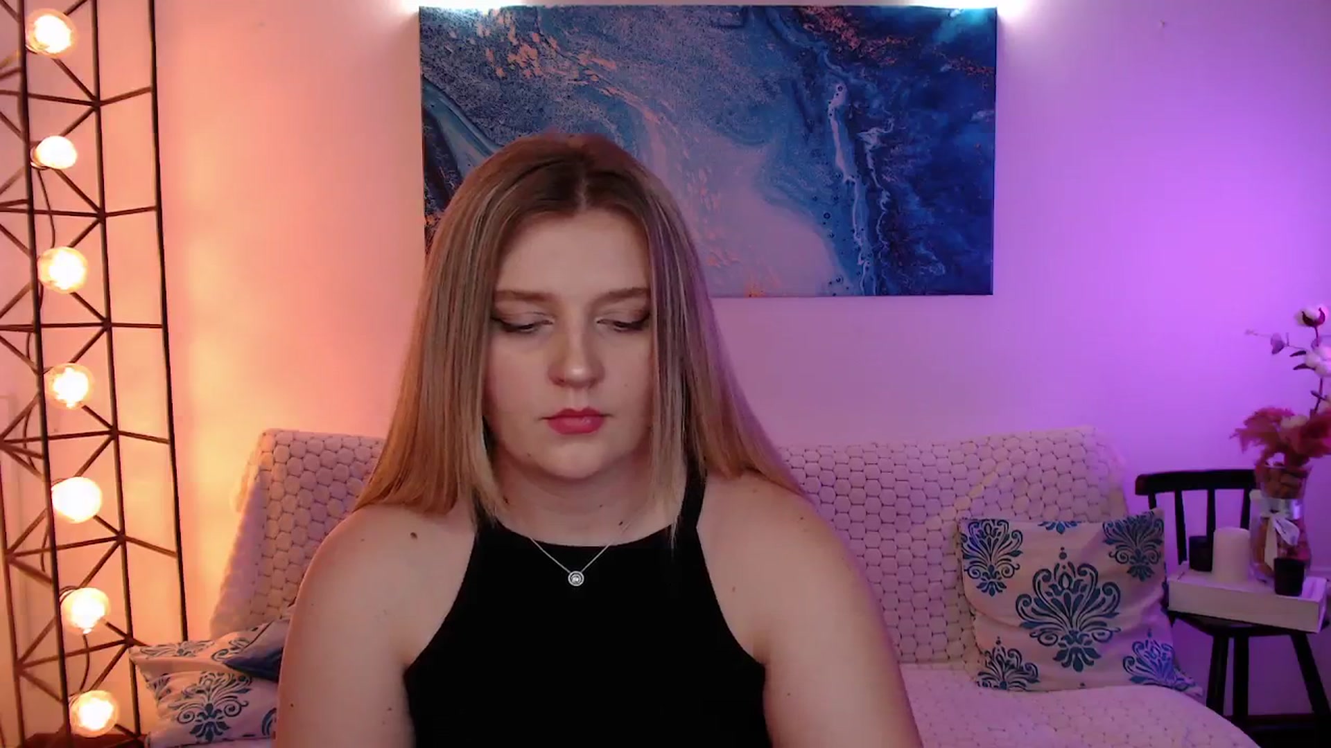 Gallery image thumbnail from Bless_Ass's myfreecams stream on, 11/30/2025, 17:19 image 5 of 20