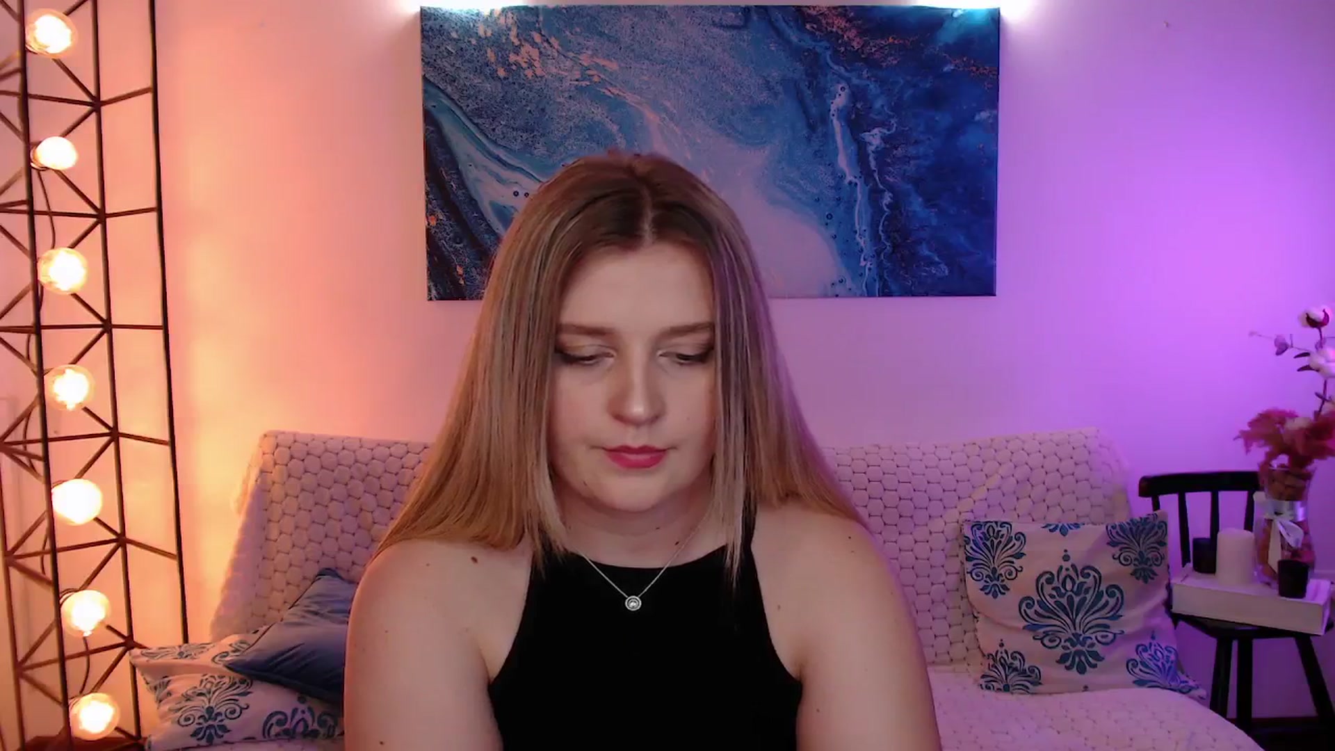Gallery image thumbnail from Bless_Ass's myfreecams stream on, 11/30/2025, 17:19 image 6 of 20
