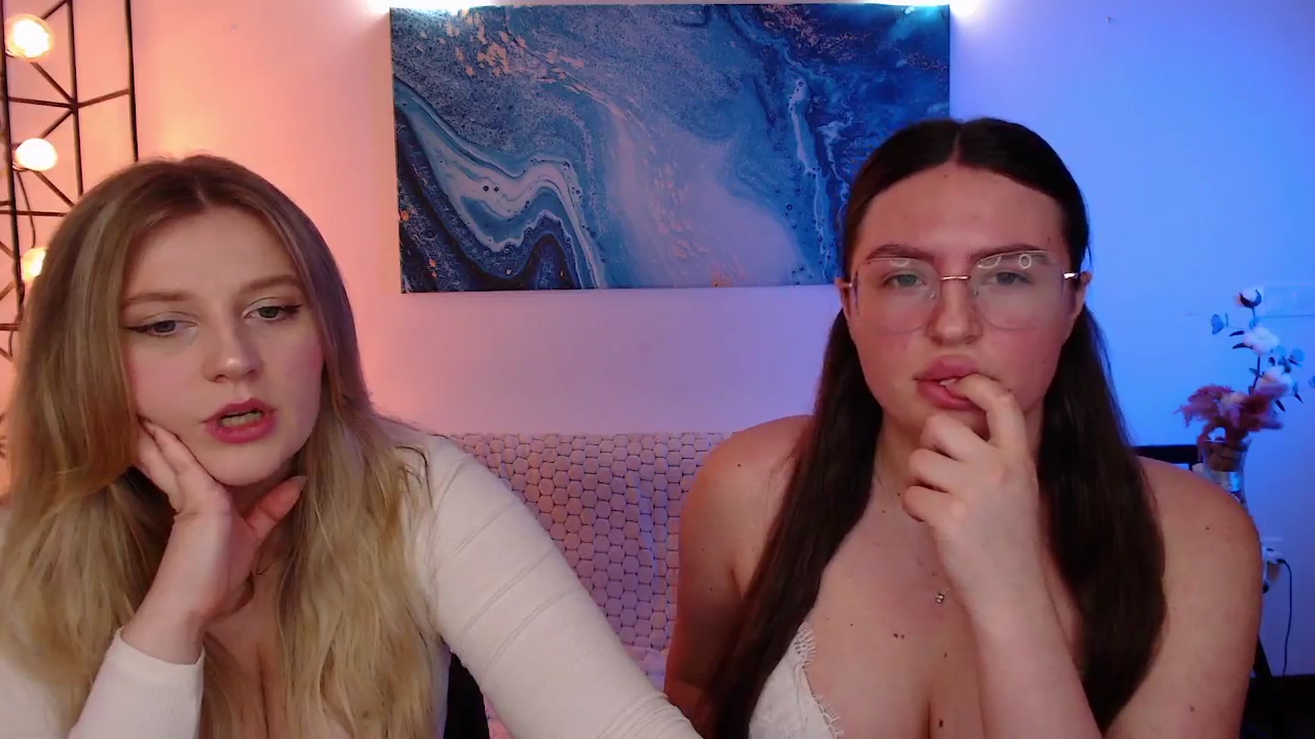 Gallery image thumbnail from Bless_Ass's myfreecams stream on, 12/09/2025, 11:44 image 11 of 20
