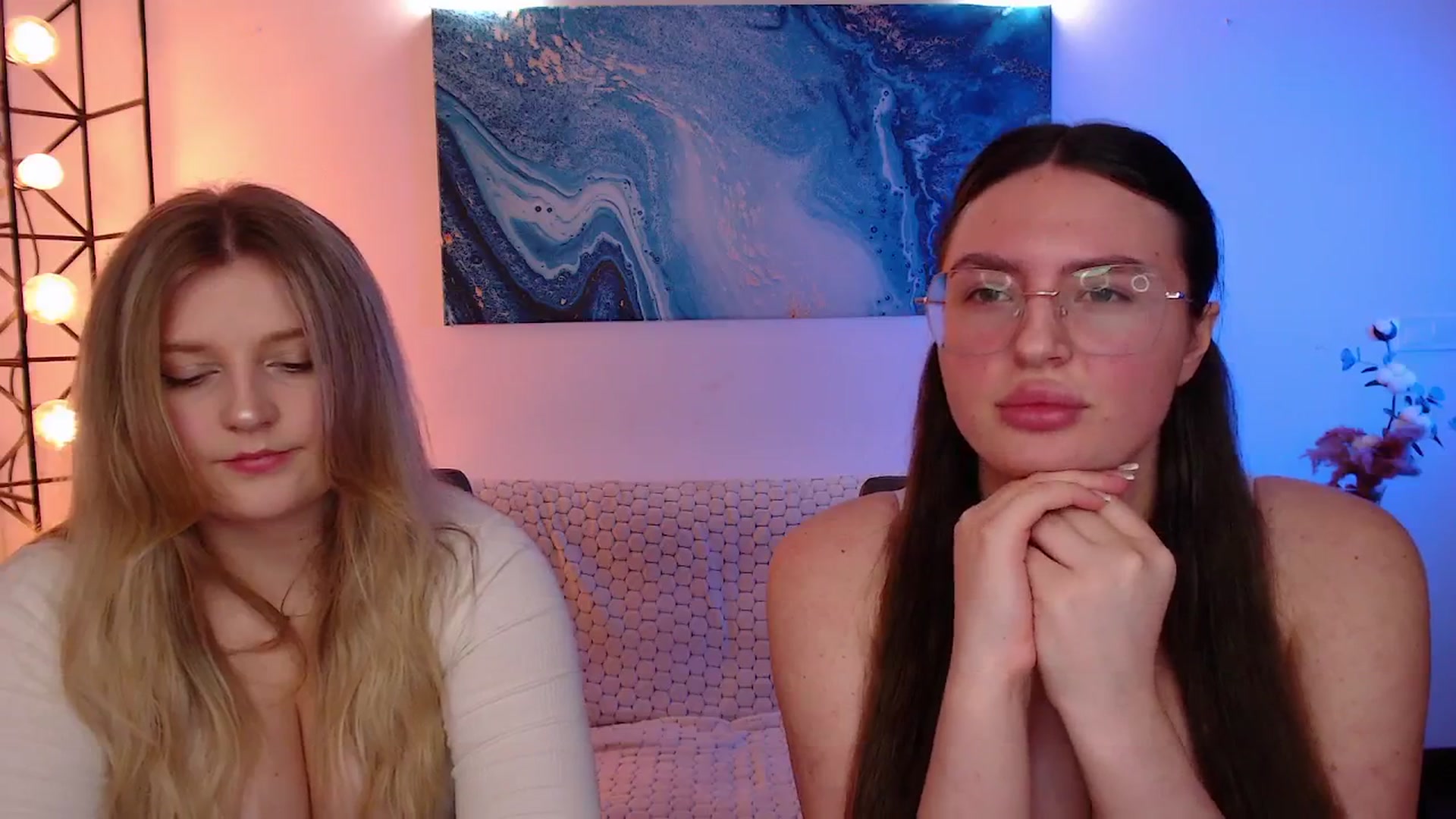 Gallery image thumbnail from Bless_Ass's myfreecams stream on, 12/09/2025, 11:44 image 14 of 20