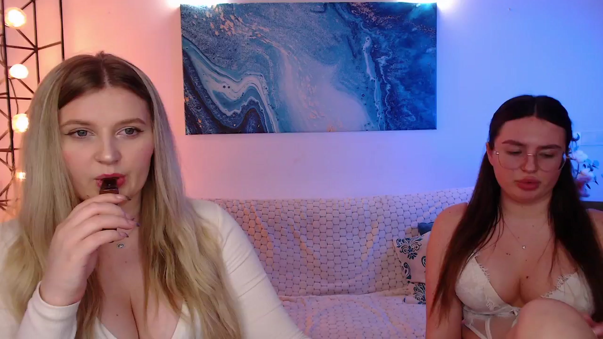Gallery image thumbnail from Bless_Ass's myfreecams stream on, 12/09/2025, 15:58 image 20 of 20