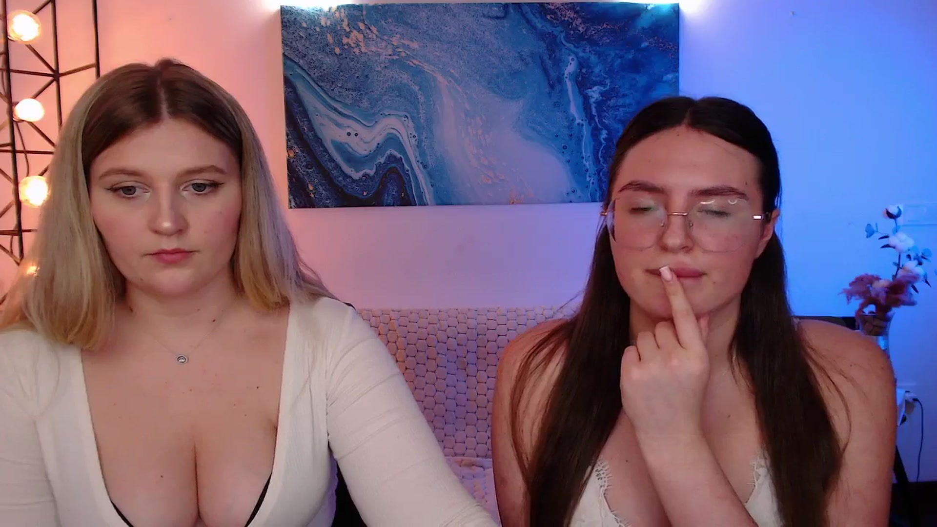 Gallery image thumbnail from Bless_Ass's myfreecams stream on, 12/09/2025, 17:05 image 2 of 20
