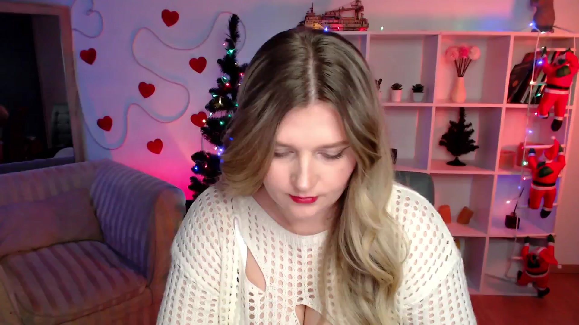 Gallery image thumbnail from Bless_Ass's myfreecams stream on, 12/12/2025, 14:33 image 16 of 20