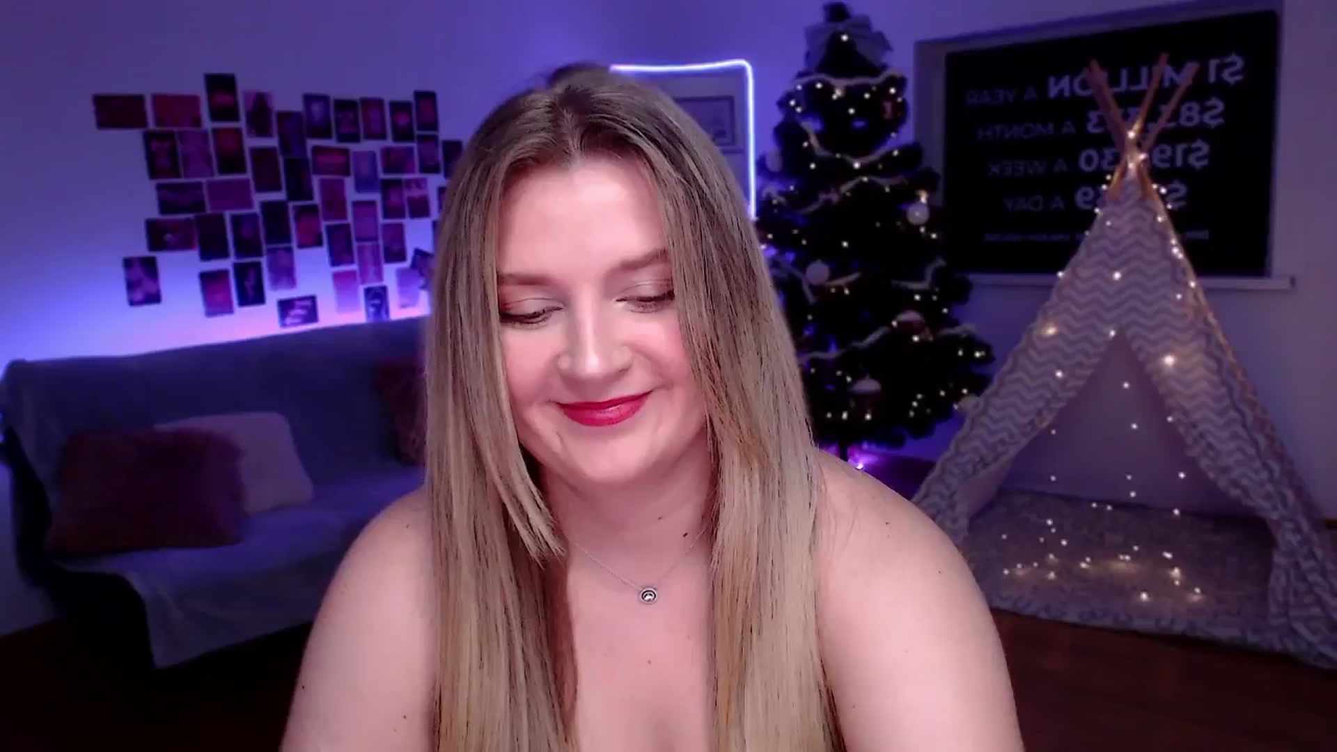 Gallery image thumbnail from Bless_Ass's myfreecams stream on, 12/14/2025, 11:51 image 8 of 20