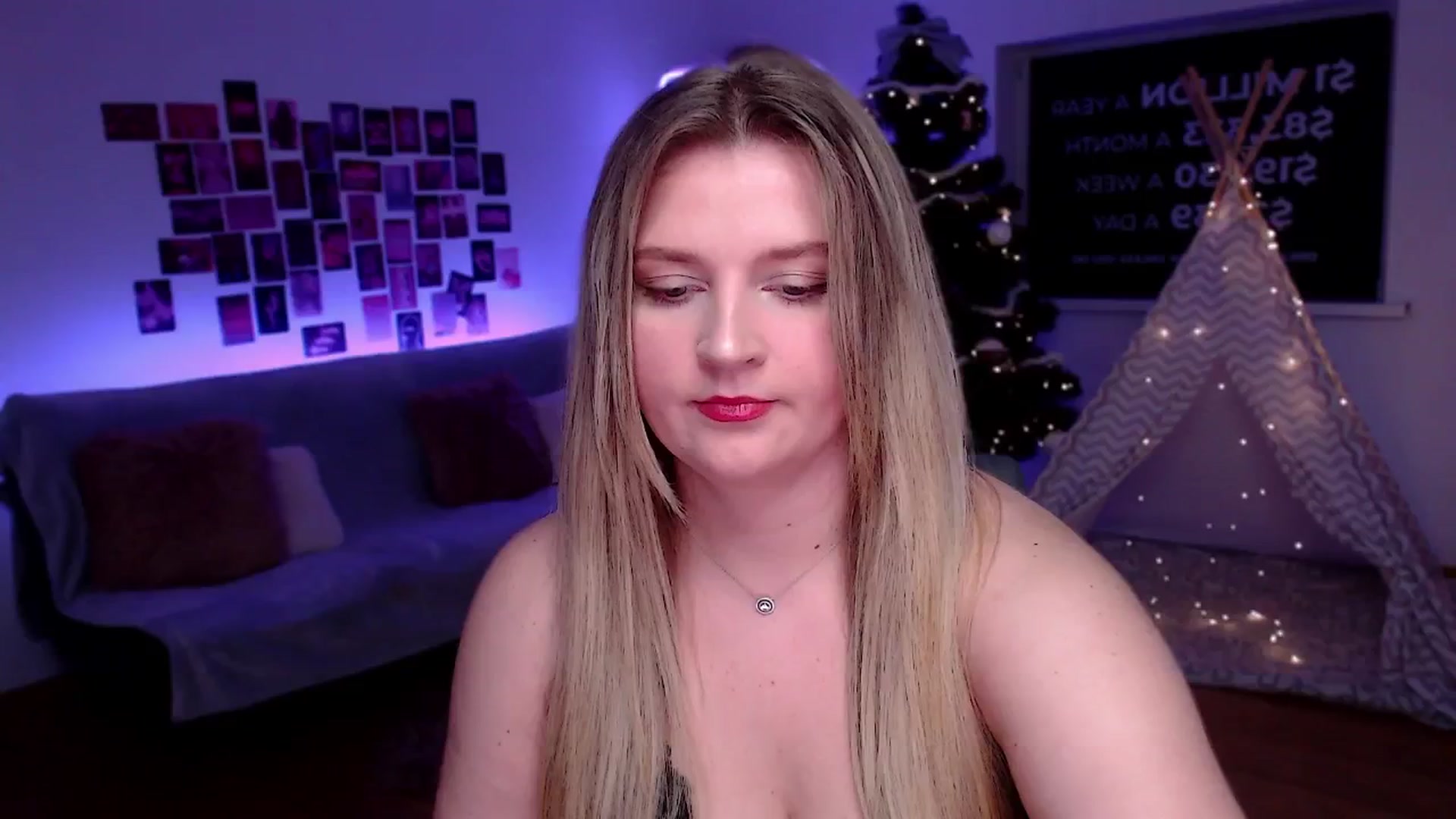 Gallery image thumbnail from Bless_Ass's myfreecams stream on, 12/14/2025, 11:51 image 14 of 20