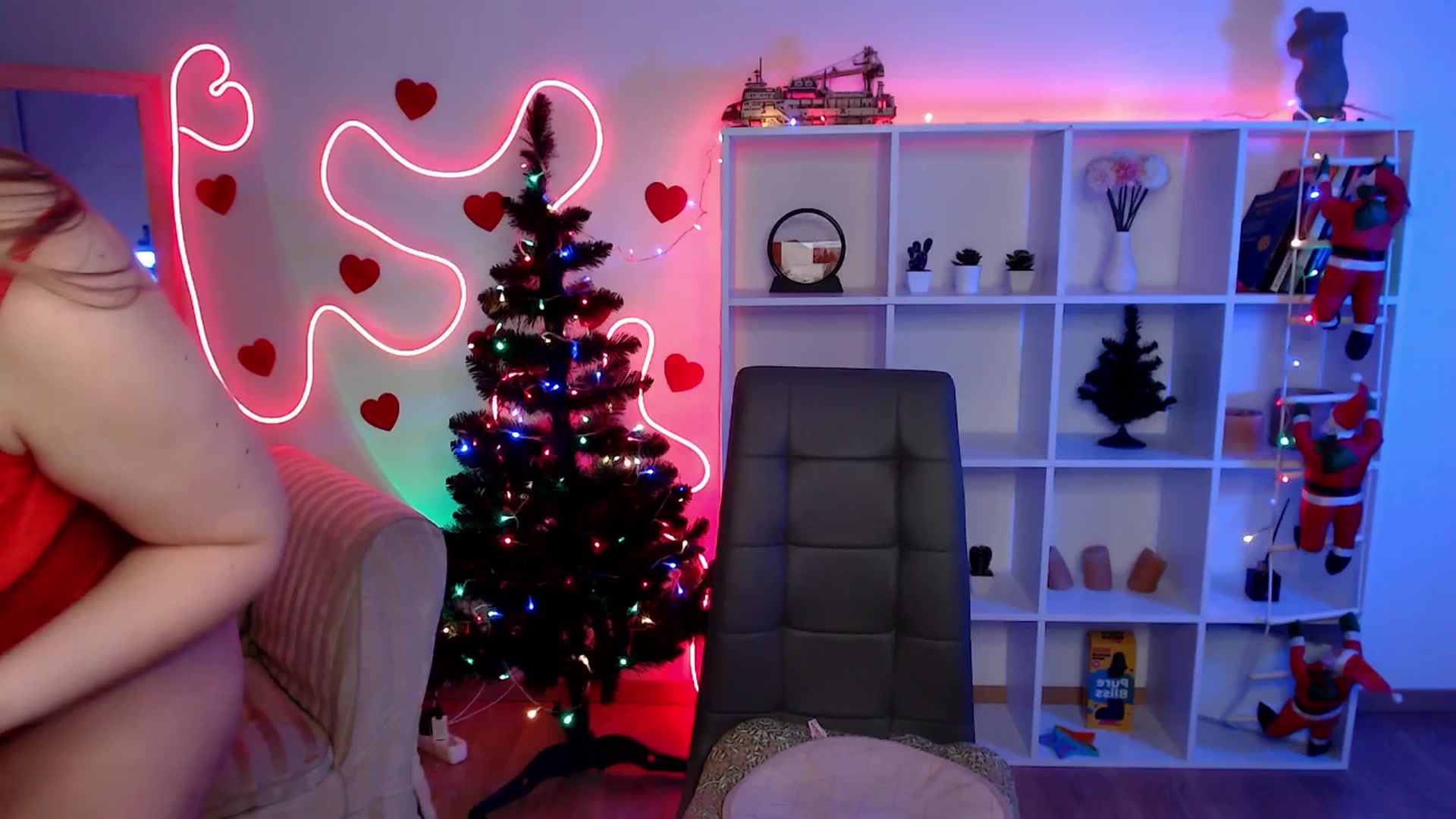 Gallery image thumbnail from Bless_Ass's myfreecams stream on, 01/03/2026, 10:17 image 19 of 20