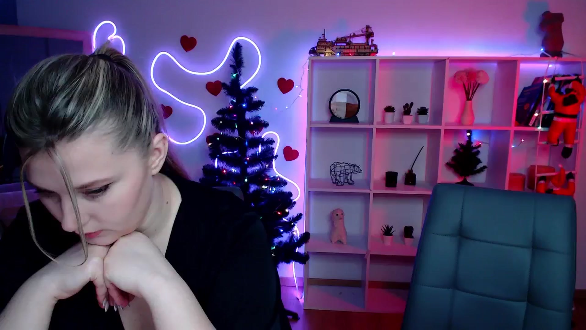 Gallery image thumbnail from Bless_Ass's myfreecams stream on, 01/25/2026, 10:59 image 15 of 20