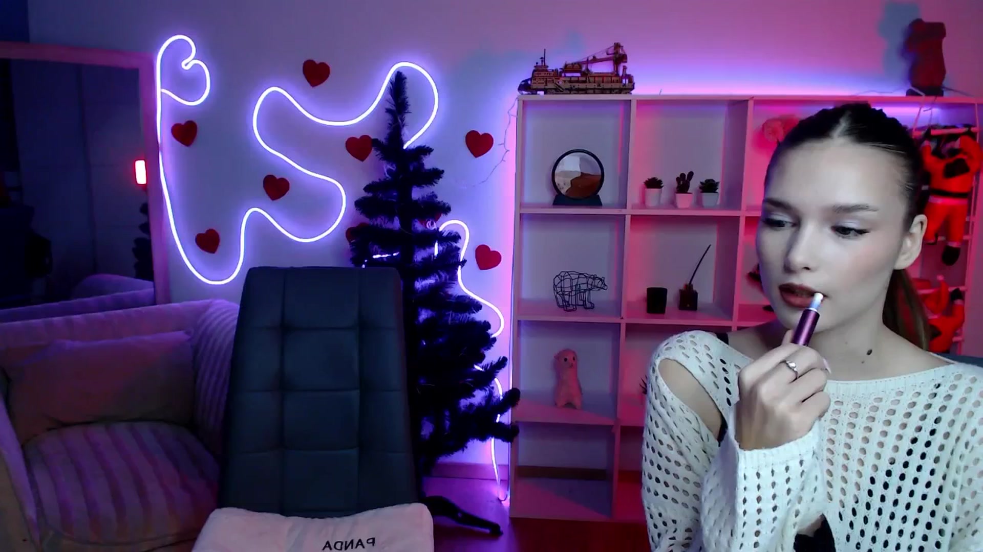 Gallery image thumbnail from Bless_Ass's myfreecams stream on, 01/25/2026, 11:23 image 7 of 20