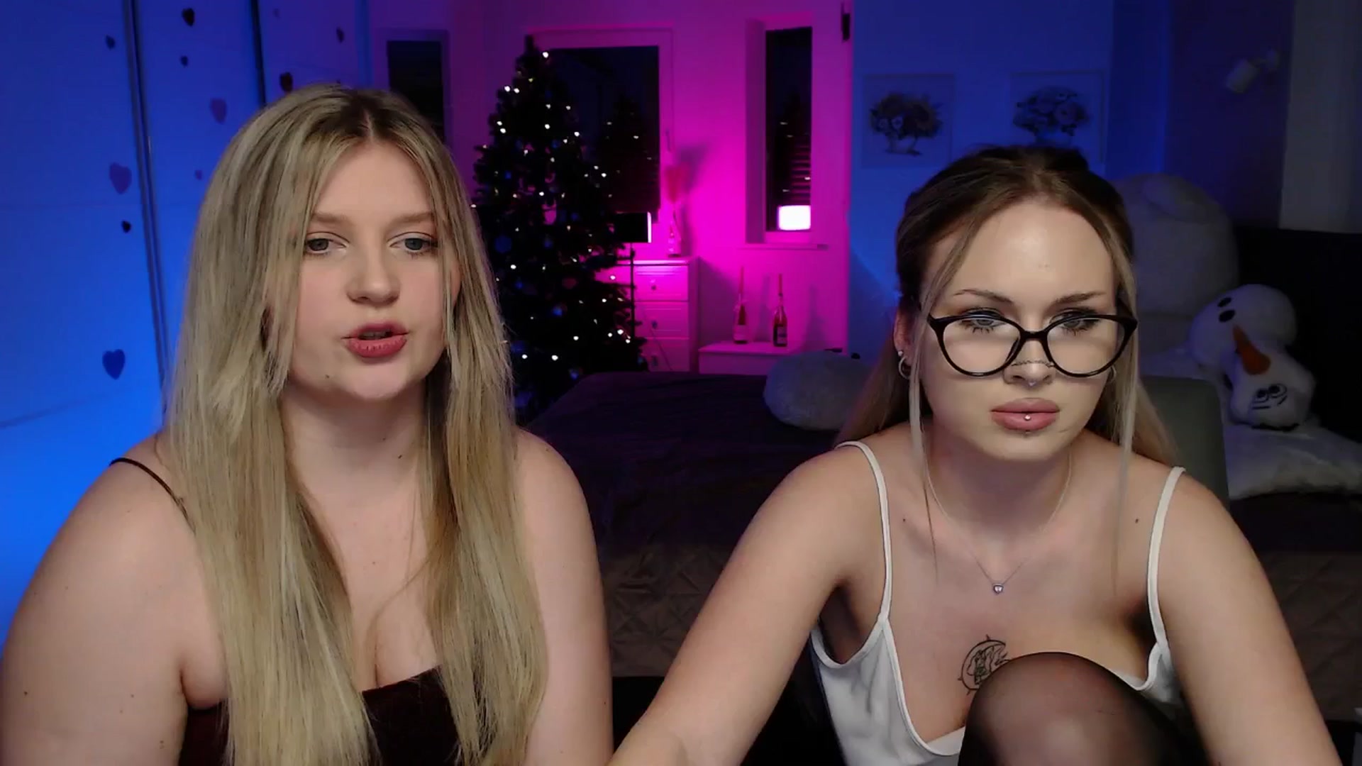 Gallery image thumbnail from Bless_Ass's myfreecams stream on, 01/28/2026, 12:24 image 14 of 20