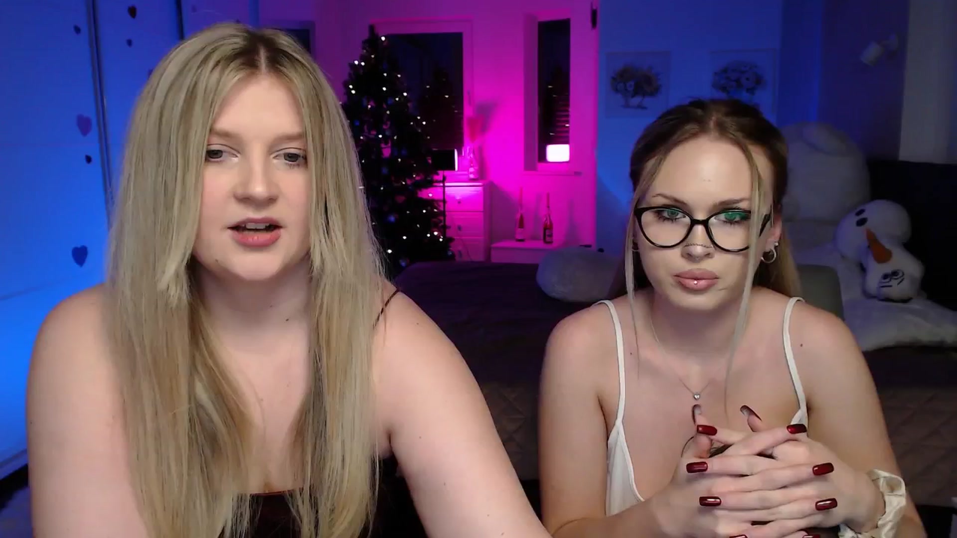 Gallery image thumbnail from Bless_Ass's myfreecams stream on, 01/28/2026, 12:24 image 18 of 20