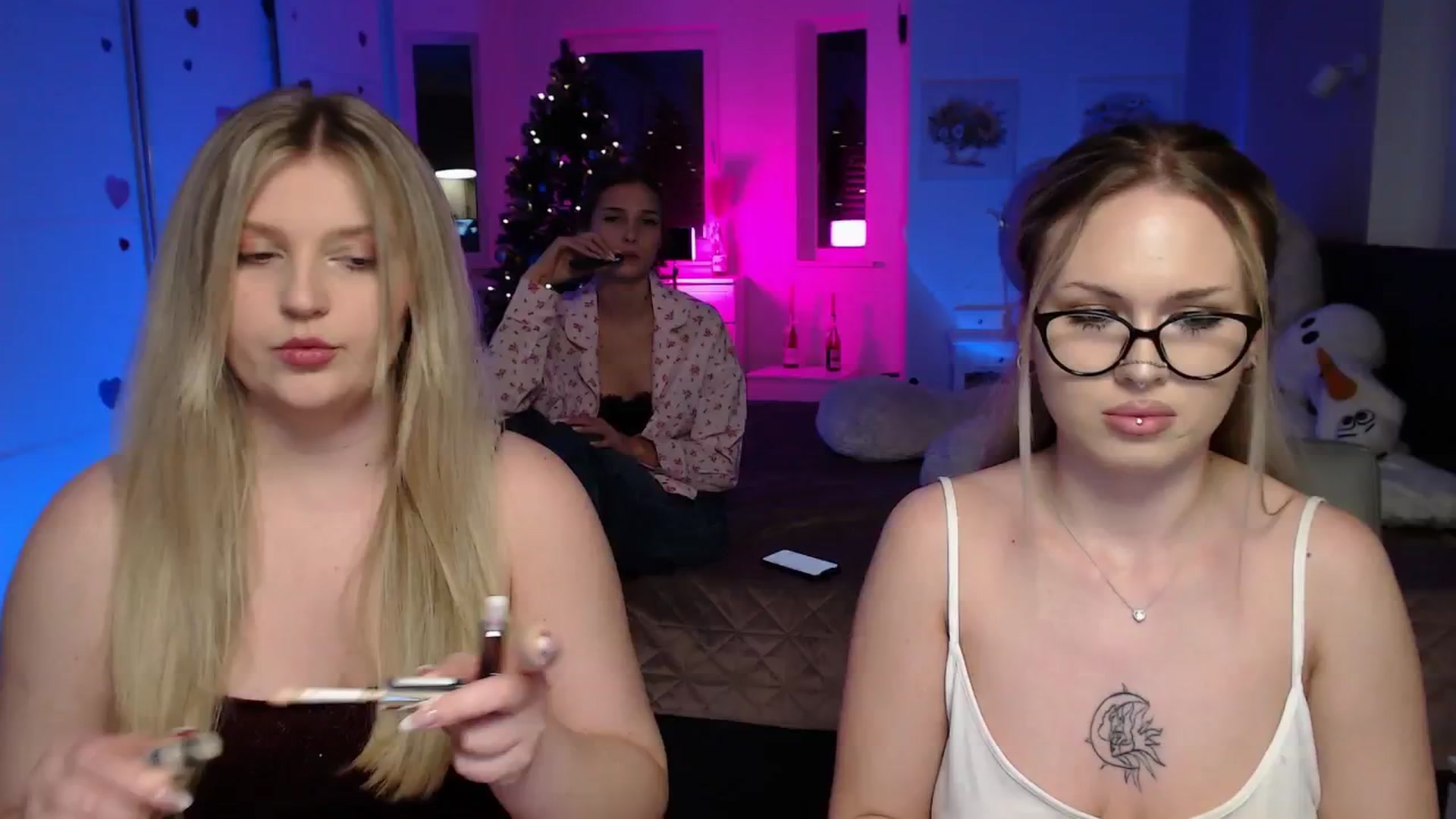Gallery image thumbnail from Bless_Ass's myfreecams stream on, 01/28/2026, 14:21 image 1 of 20