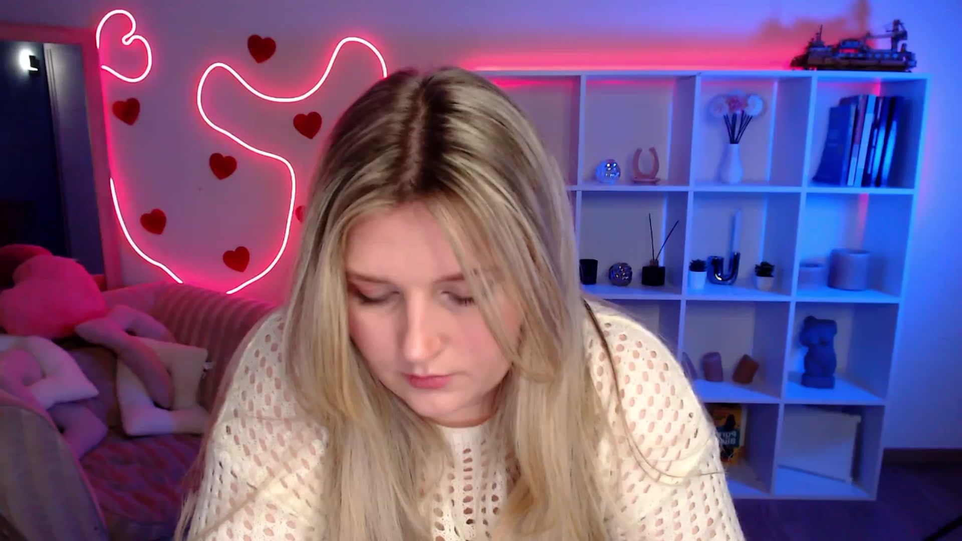 Gallery image thumbnail from Bless_Ass's myfreecams stream on, 02/05/2026, 11:54 image 17 of 20