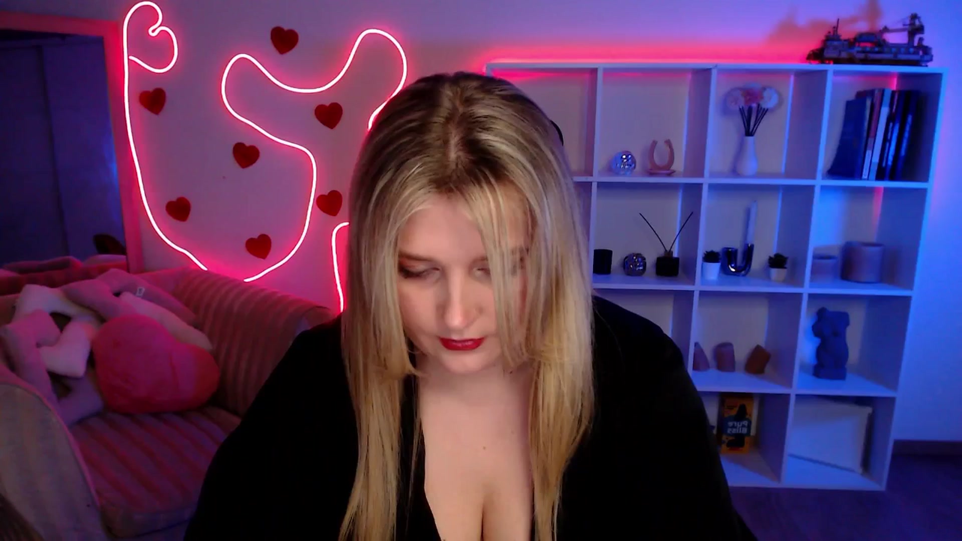Gallery image thumbnail from Bless_Ass's myfreecams stream on, 02/07/2026, 14:08 image 10 of 20
