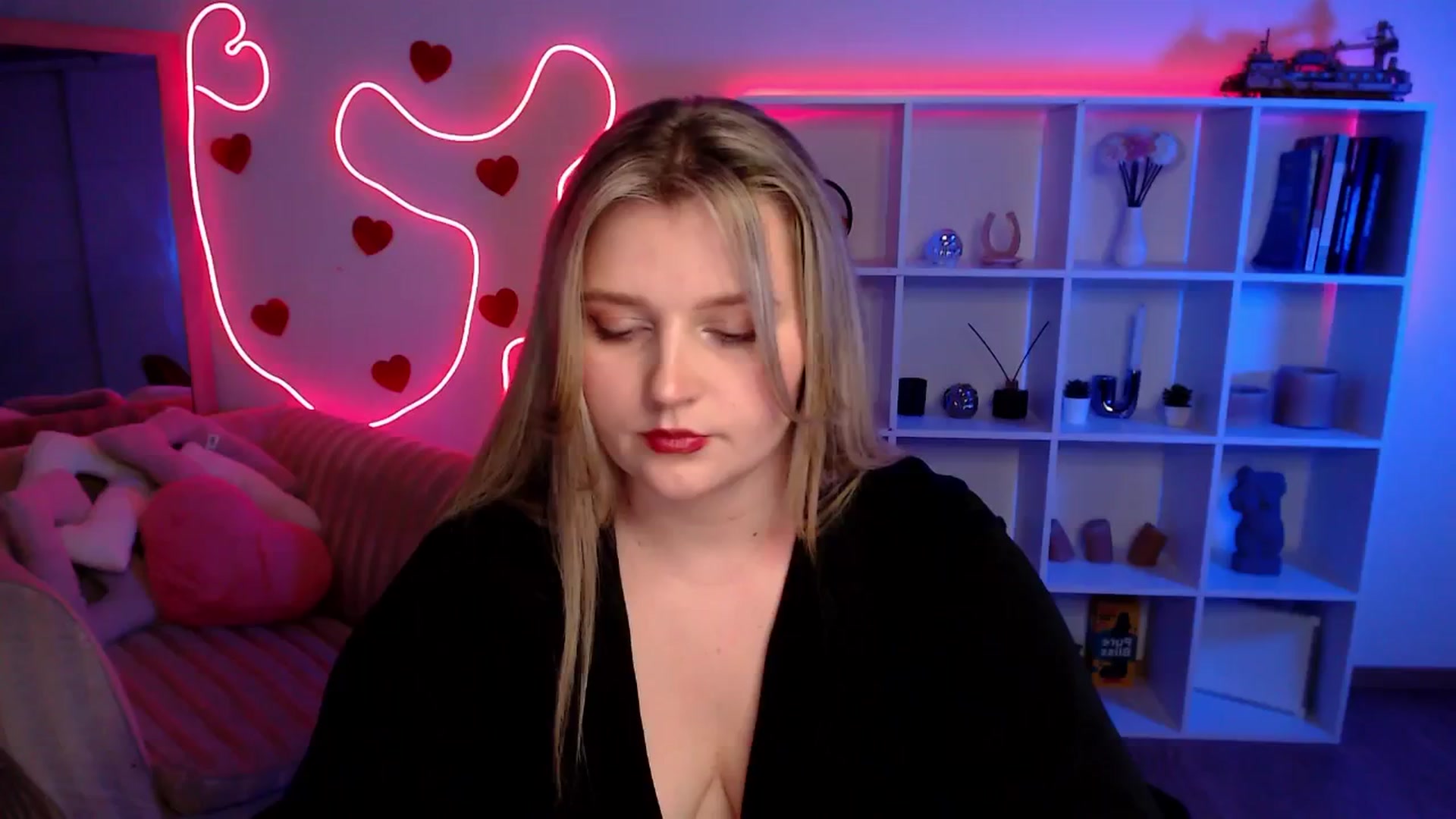 Gallery image thumbnail from Bless_Ass's myfreecams stream on, 02/07/2026, 14:08 image 13 of 20