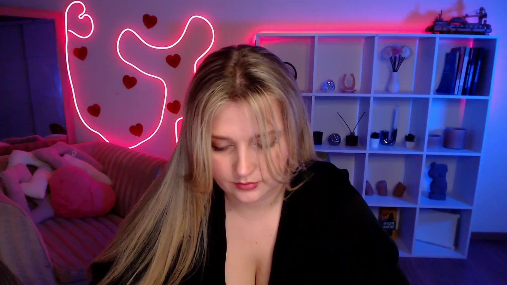 Gallery image thumbnail from Bless_Ass's myfreecams stream on, 02/07/2026, 14:08 image 5 of 20