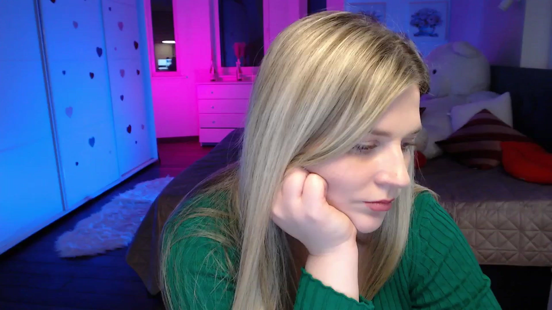 Gallery image thumbnail from Bless_Ass's myfreecams stream on, 02/10/2026, 13:28 image 18 of 20